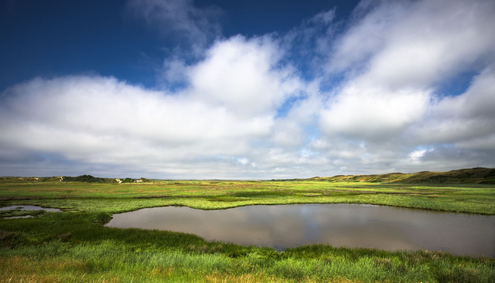 Nikon D600 sample photo. De slufter, texel, clouds photography