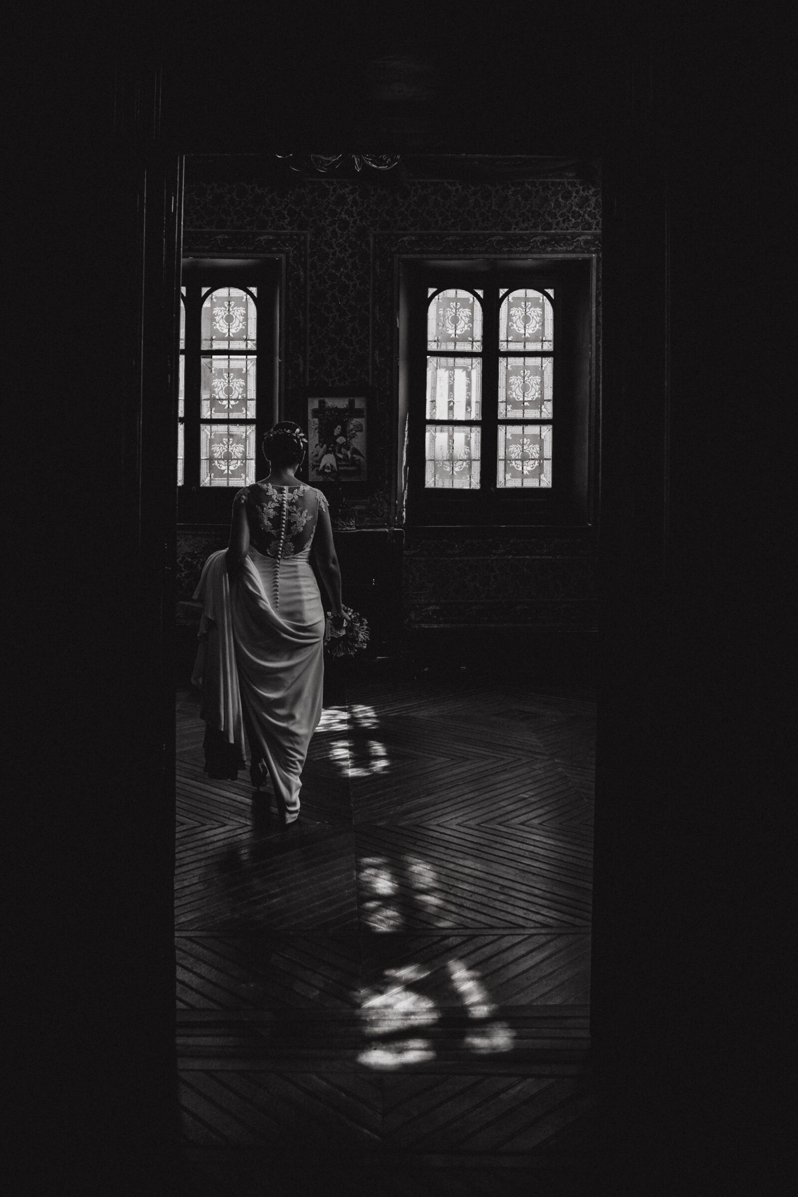 Canon EOS 6D + Canon EF 24-70mm F2.8L USM sample photo. Wedding, black and white photography