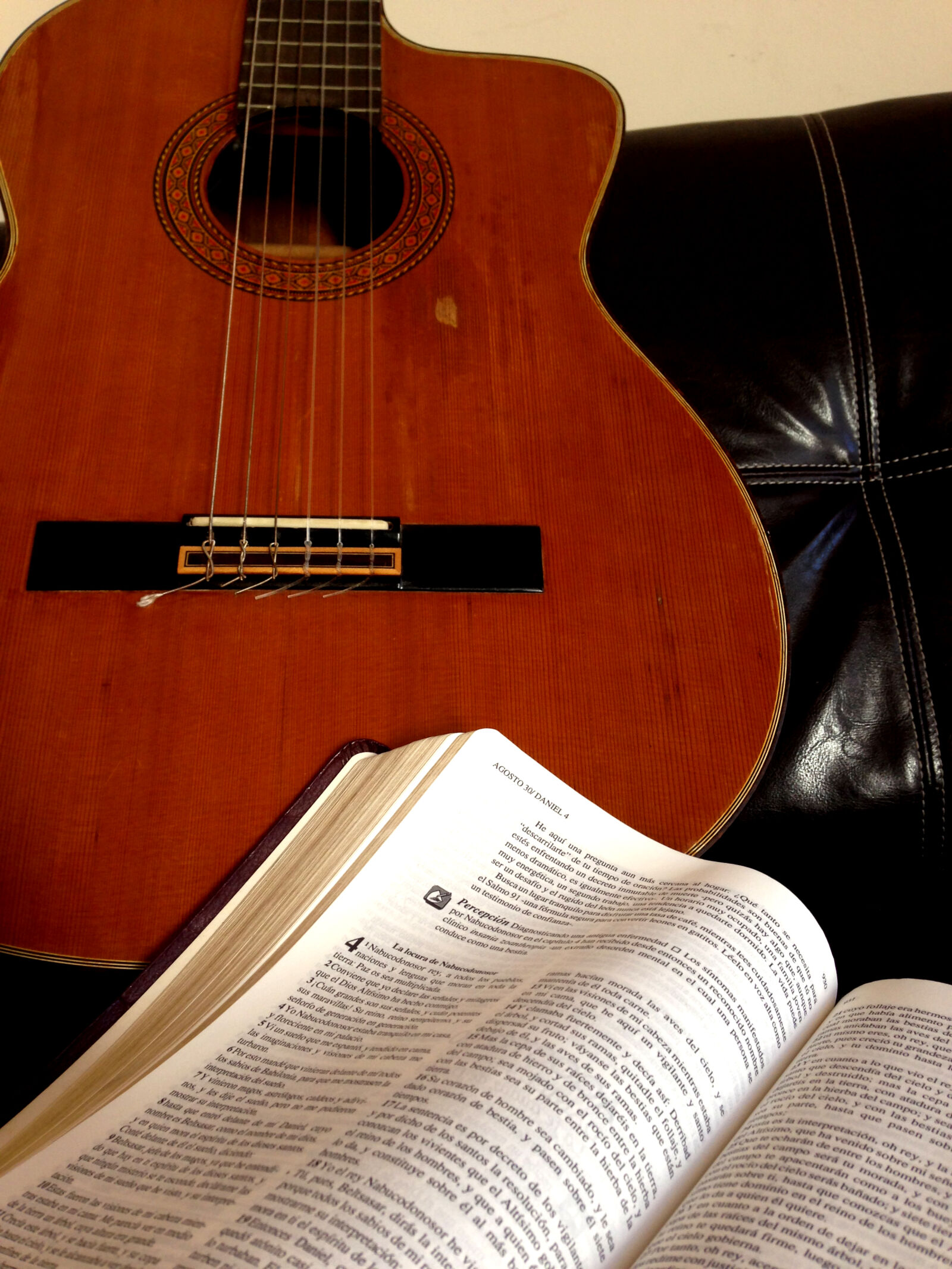 iPhone 5 back camera 4.12mm f/2.4 sample photo. Acoustic, guitar, christ, gospel photography