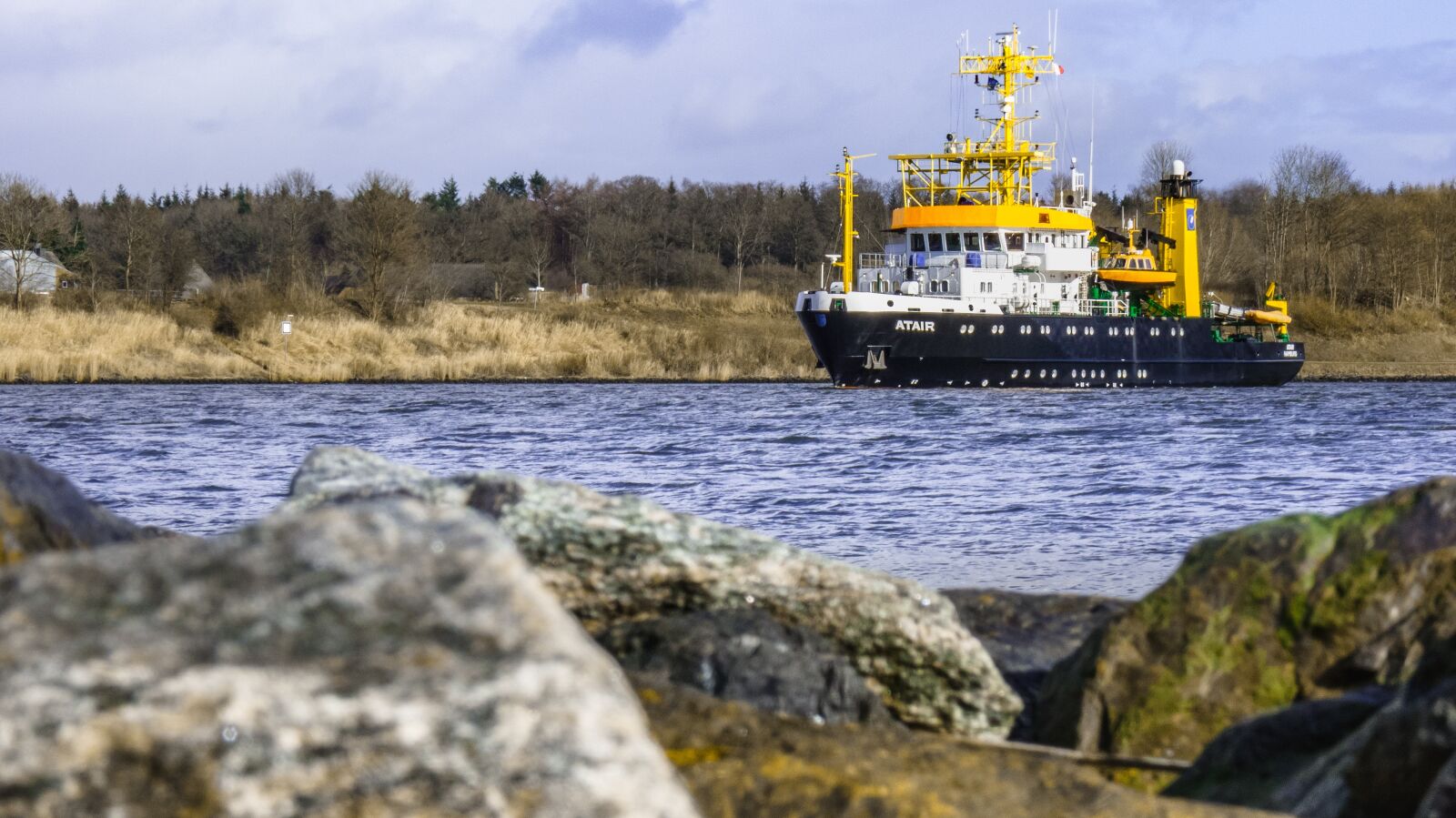 Panasonic Lumix DMC-FZ35 (Lumix DMC-FZ38) sample photo. Nok, research ship, ship photography