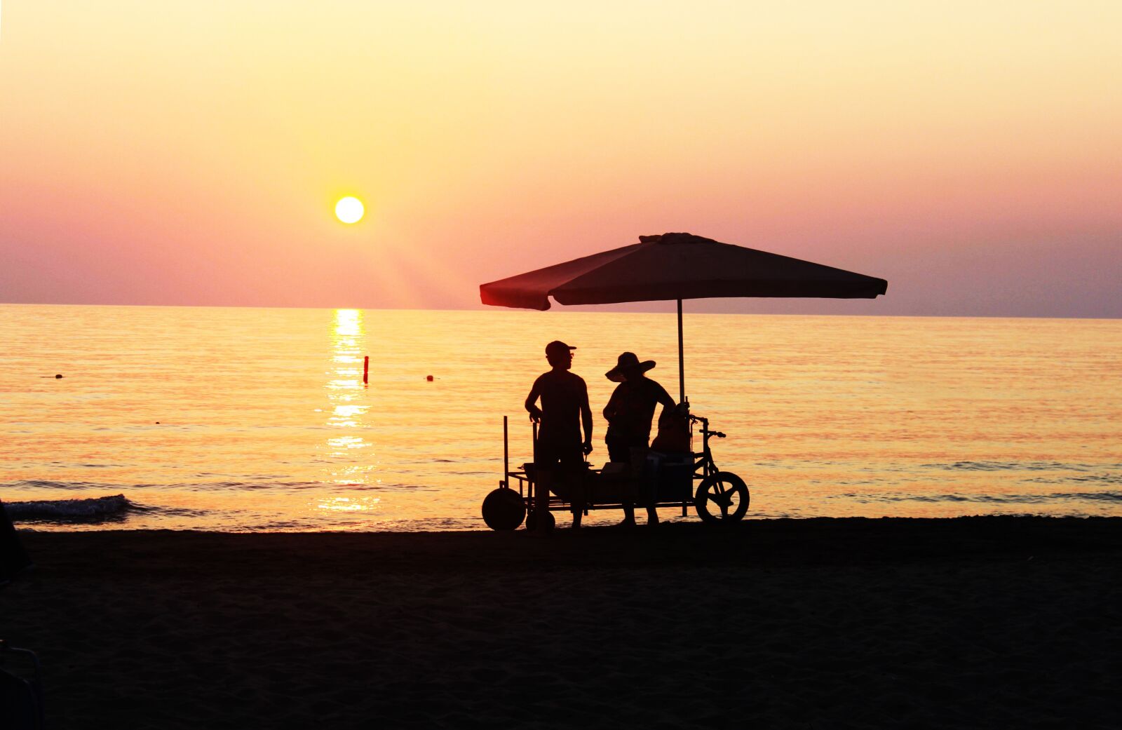 Canon EOS 500D (EOS Rebel T1i / EOS Kiss X3) sample photo. Sunset, sea, beach photography
