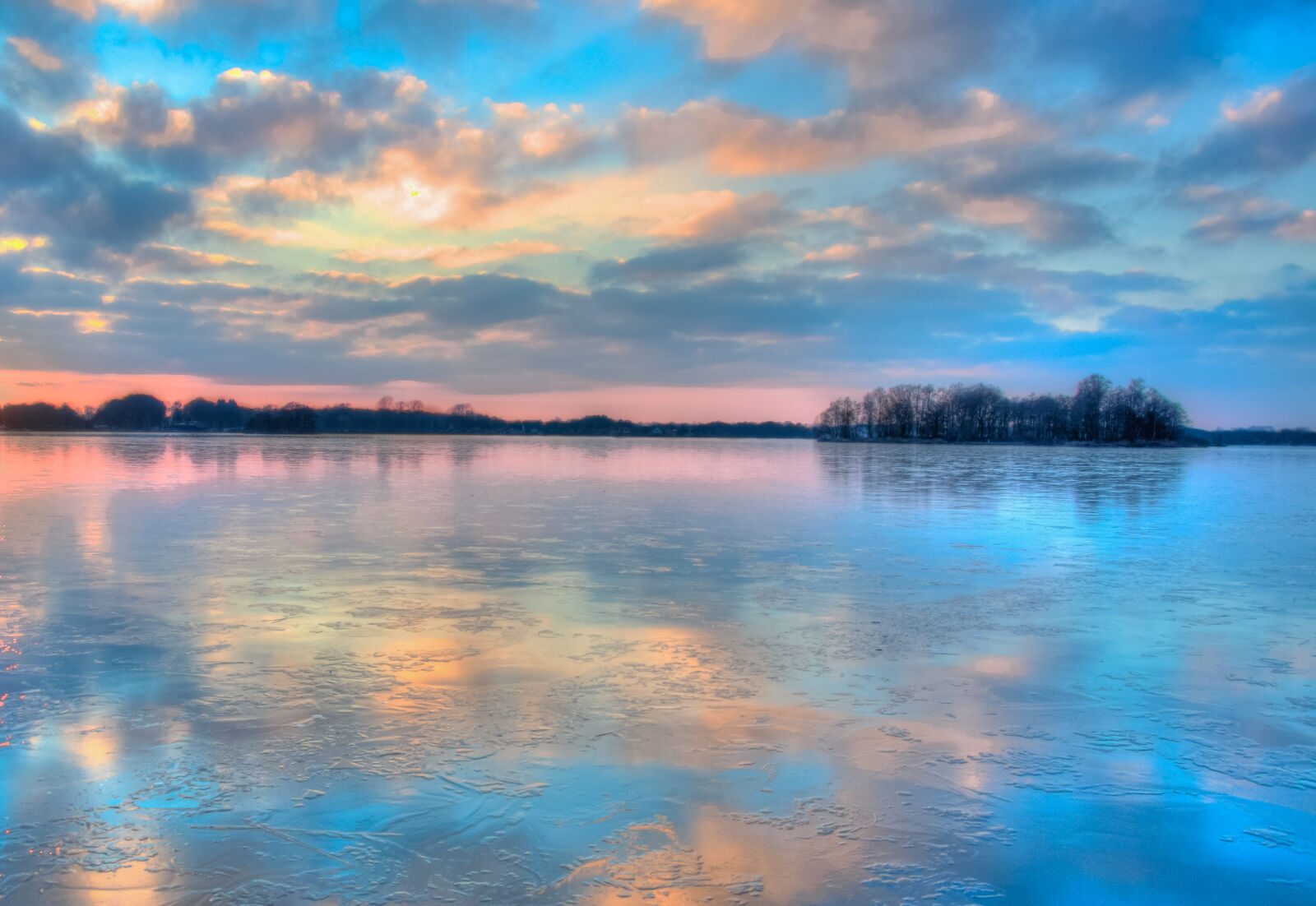 Nikon D7000 sample photo. Blue, orange, and, yellow photography