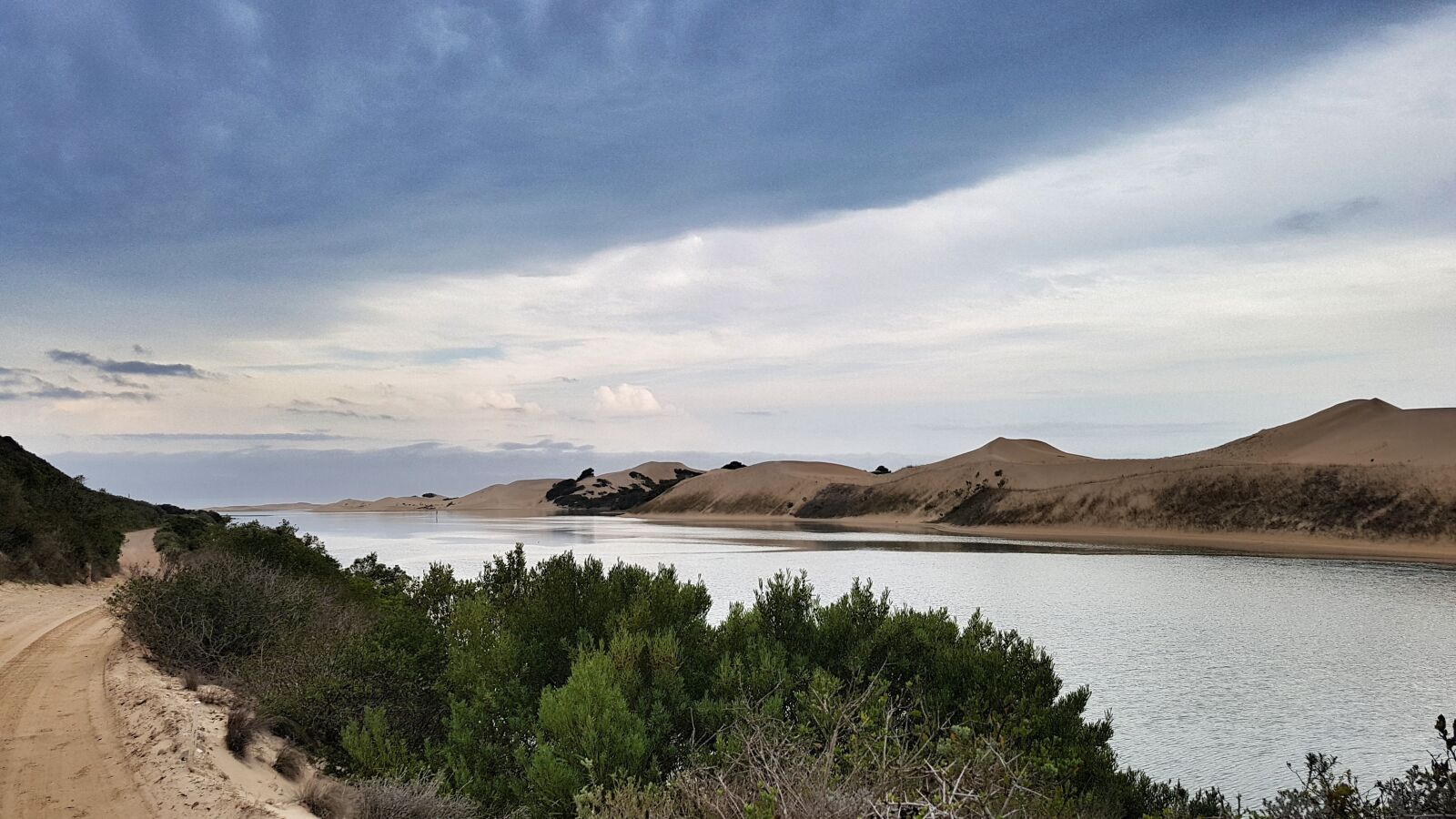 Samsung Galaxy S7 Edge sample photo. Dune, river, sand beach photography