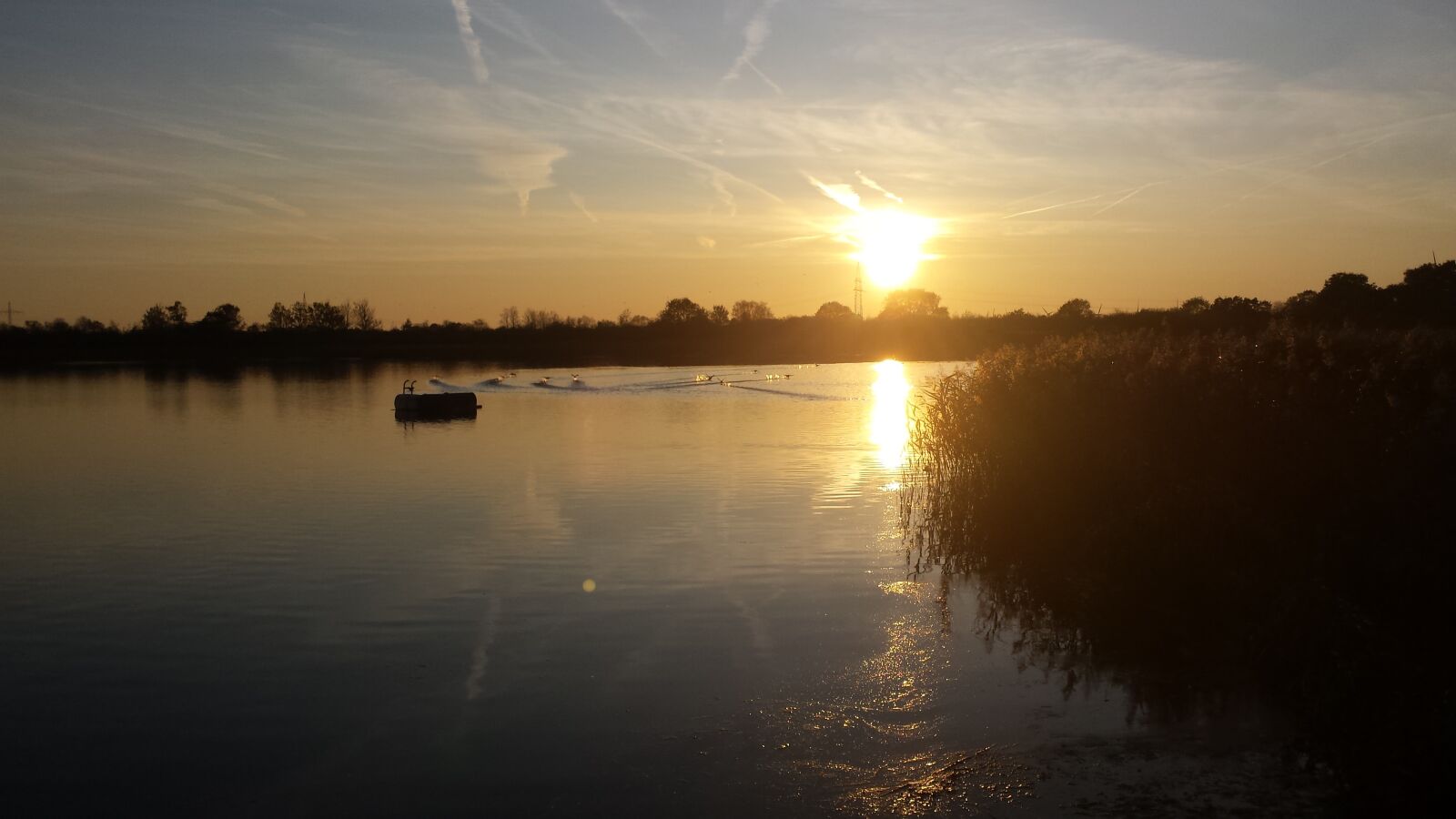 Samsung Galaxy S4 sample photo. Sunset, lake, water photography