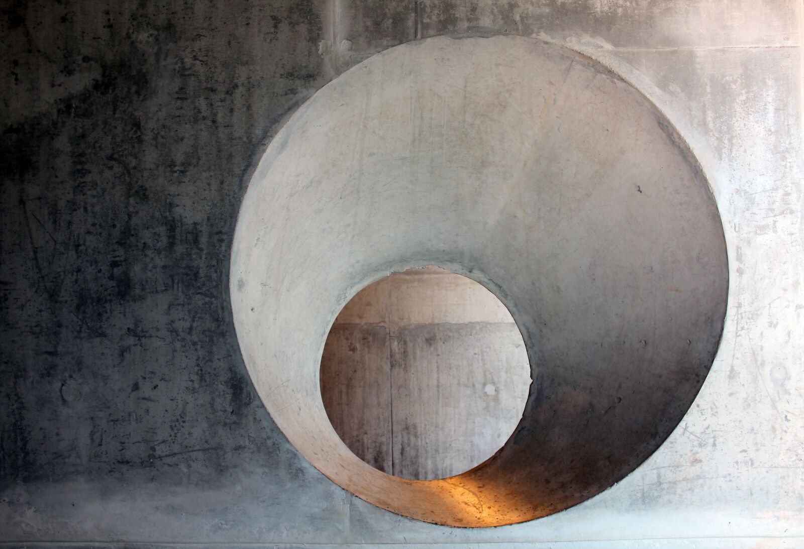 Canon EOS 600D (Rebel EOS T3i / EOS Kiss X5) sample photo. Concrete, fair faced concrete photography