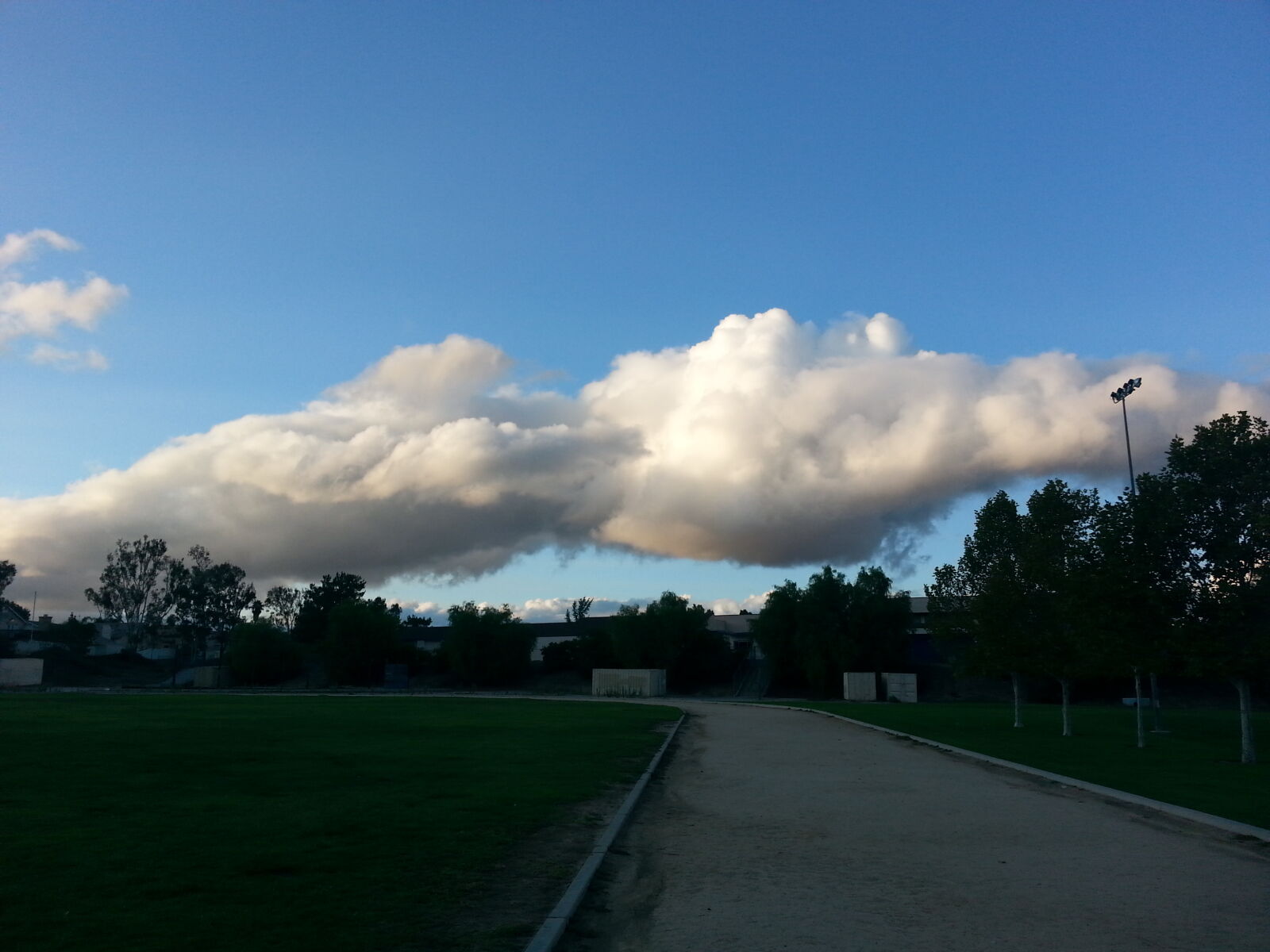 Samsung Galaxy S3 sample photo. Clouds, low, clouds photography