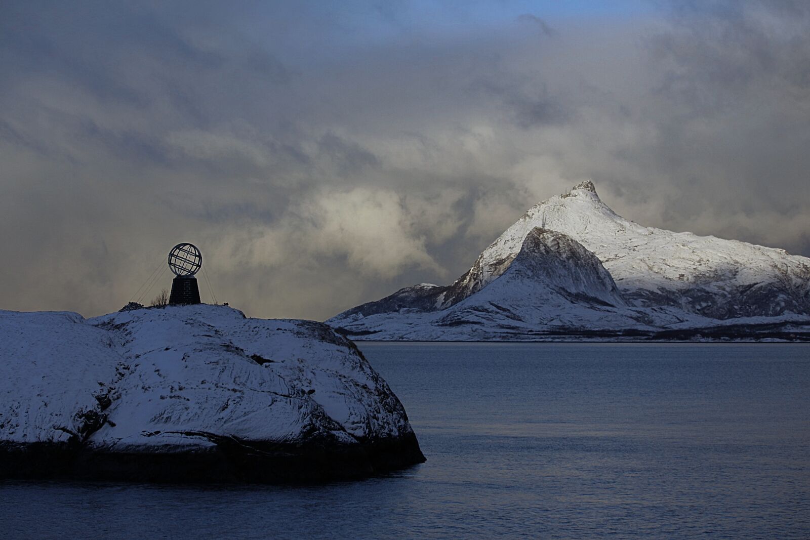 Canon EOS 700D (EOS Rebel T5i / EOS Kiss X7i) sample photo. Norway, hurtigruten, arctic circle photography