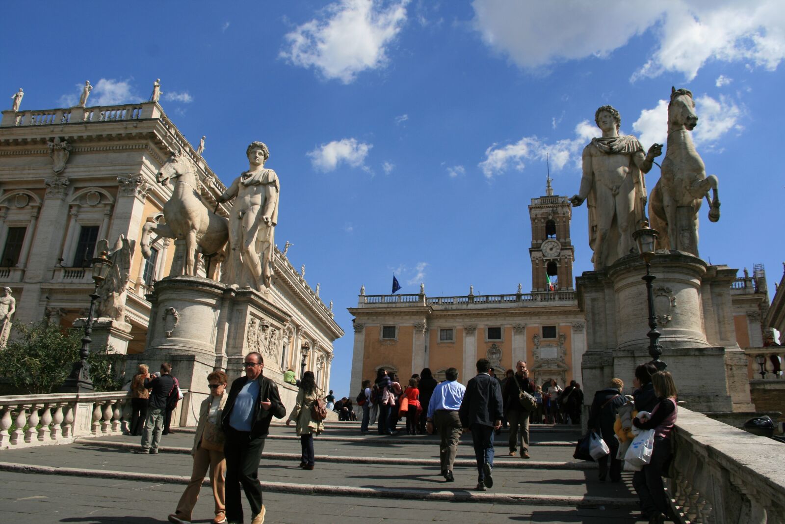Canon EOS 400D (EOS Digital Rebel XTi / EOS Kiss Digital X) sample photo. Rome, historic center, italy photography