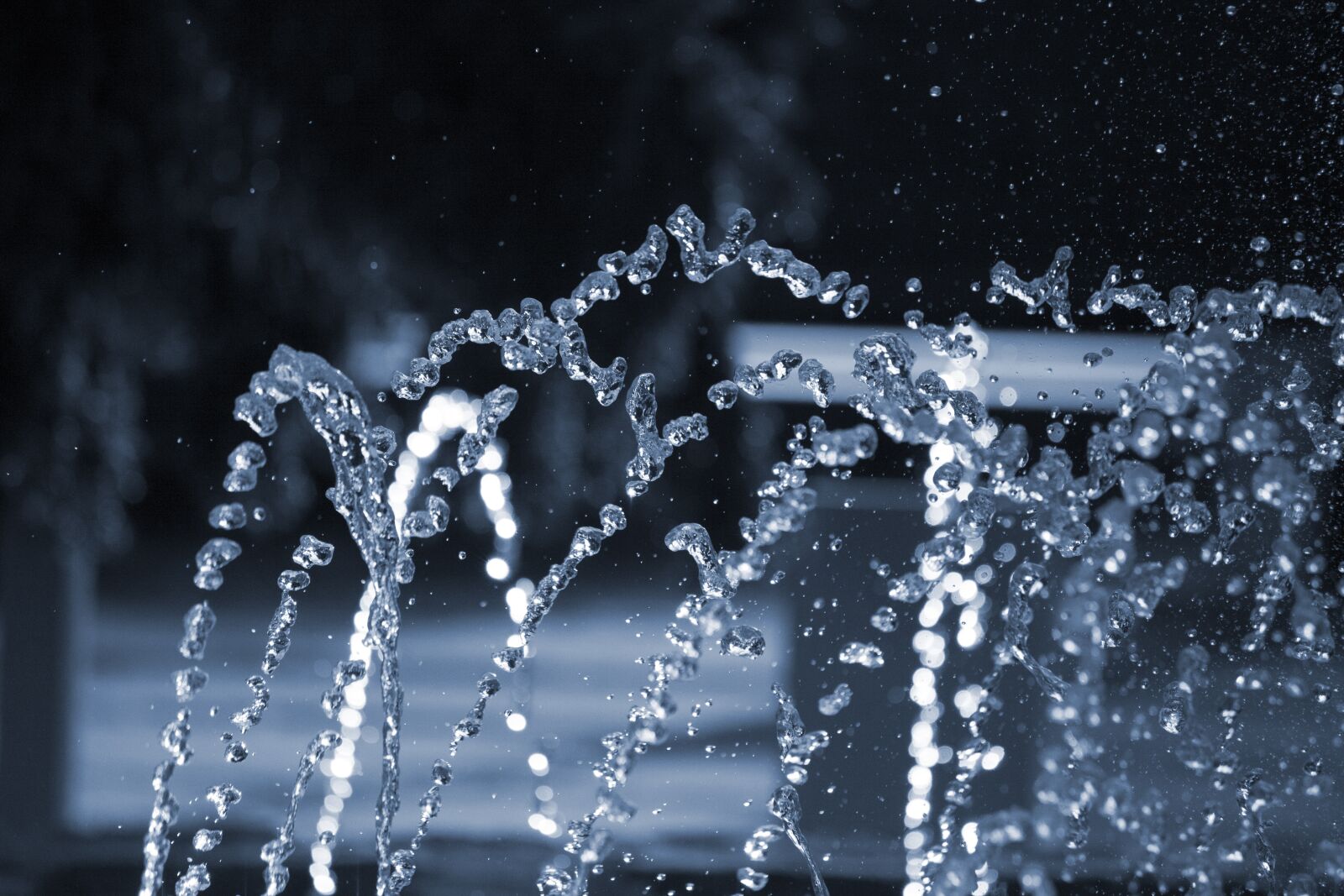Canon EOS 5D Mark II sample photo. Water, fountain, detail photography
