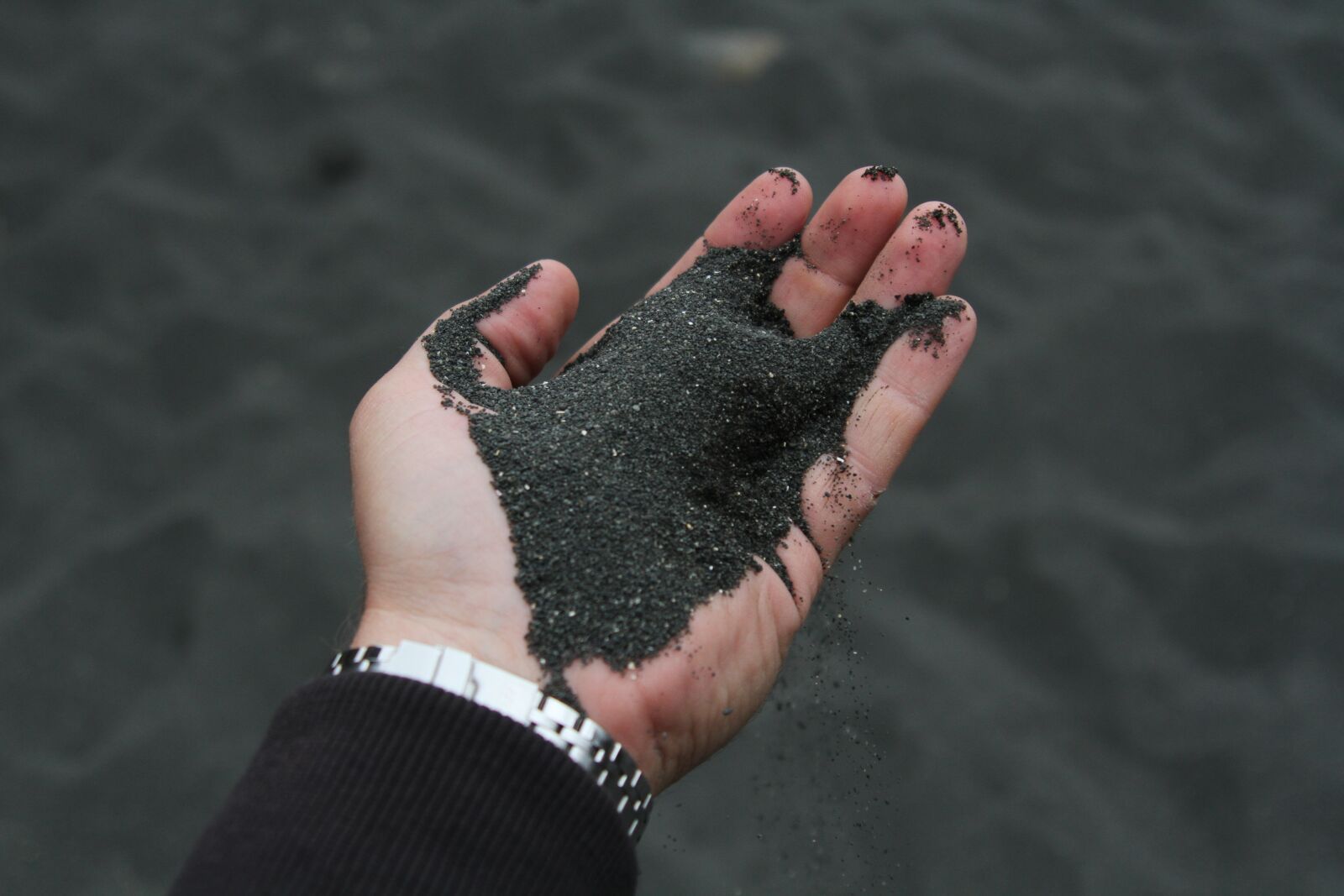 Canon EOS 7D sample photo. Lava, sand, volcano photography