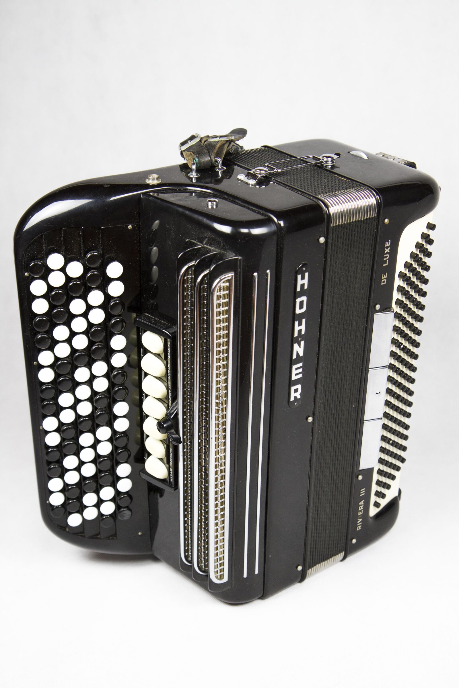 Canon EOS 7D sample photo. Harmonica, case, instrument photography