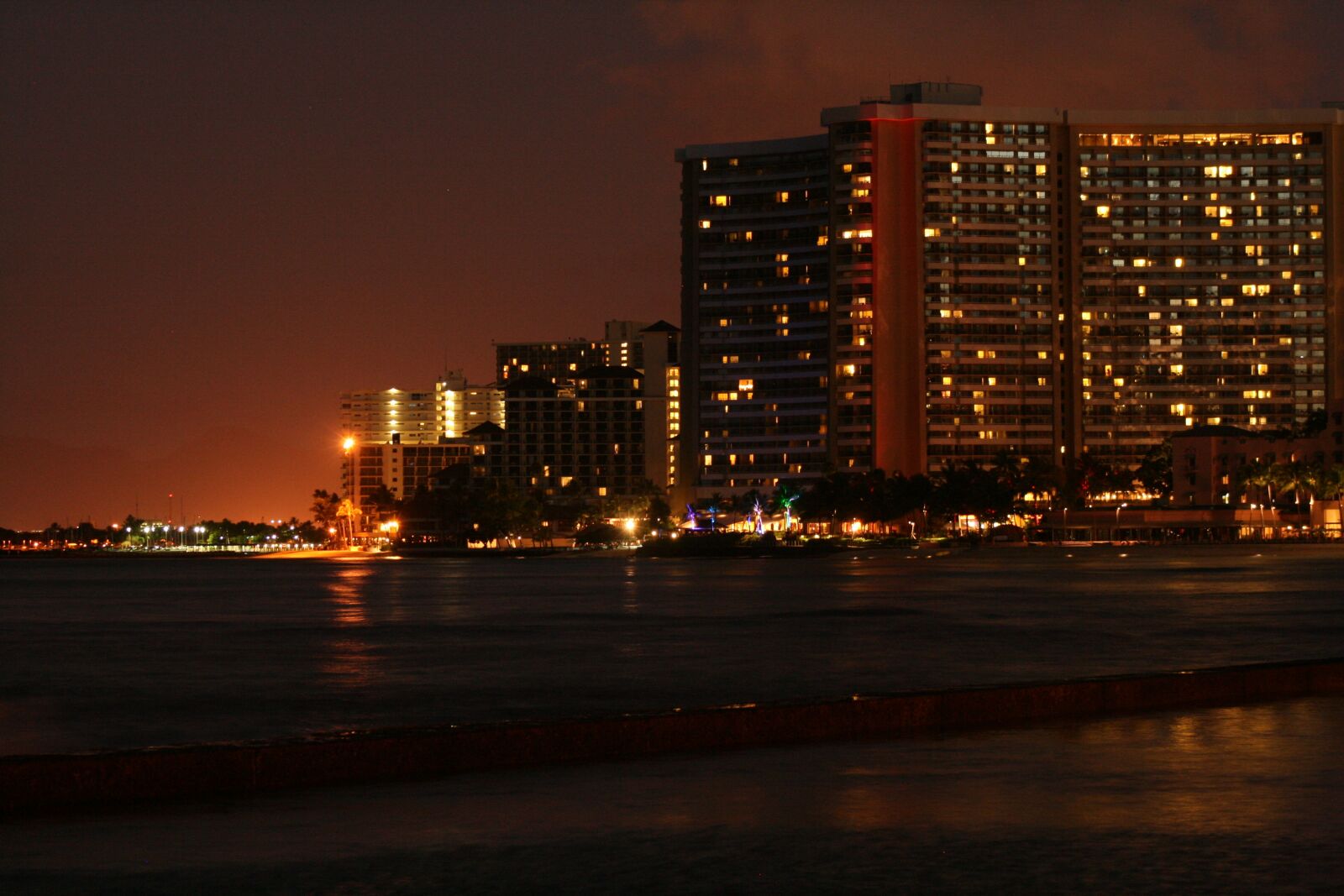 Canon EOS 400D (EOS Digital Rebel XTi / EOS Kiss Digital X) sample photo. Havaii, night, mar photography