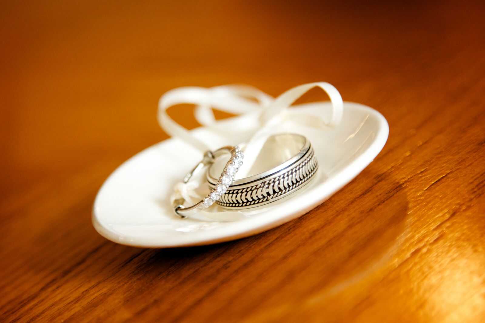 Canon EF 24-105mm F4L IS USM sample photo. Ring, wedding, band photography