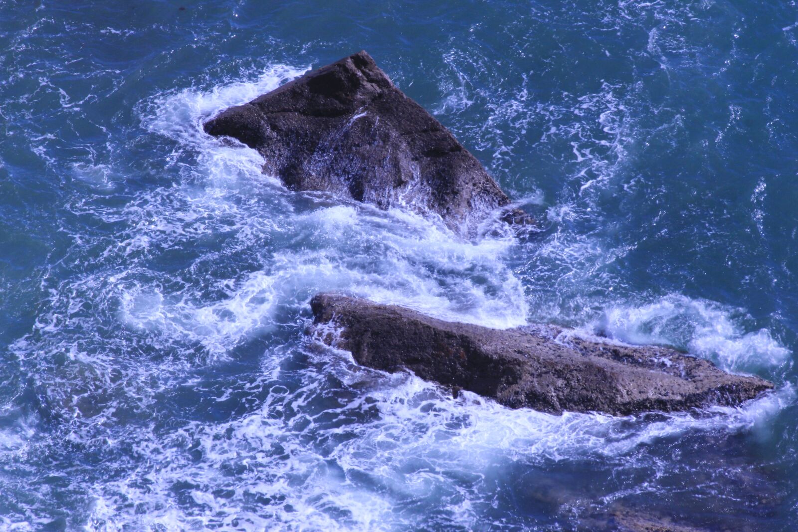 Canon EOS 550D (EOS Rebel T2i / EOS Kiss X4) sample photo. Portuguese, cape roca, sea photography