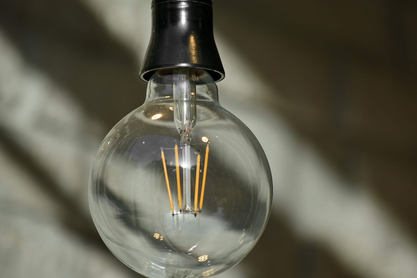Nikon D5500 sample photo. Bulb, light bulb, glass photography