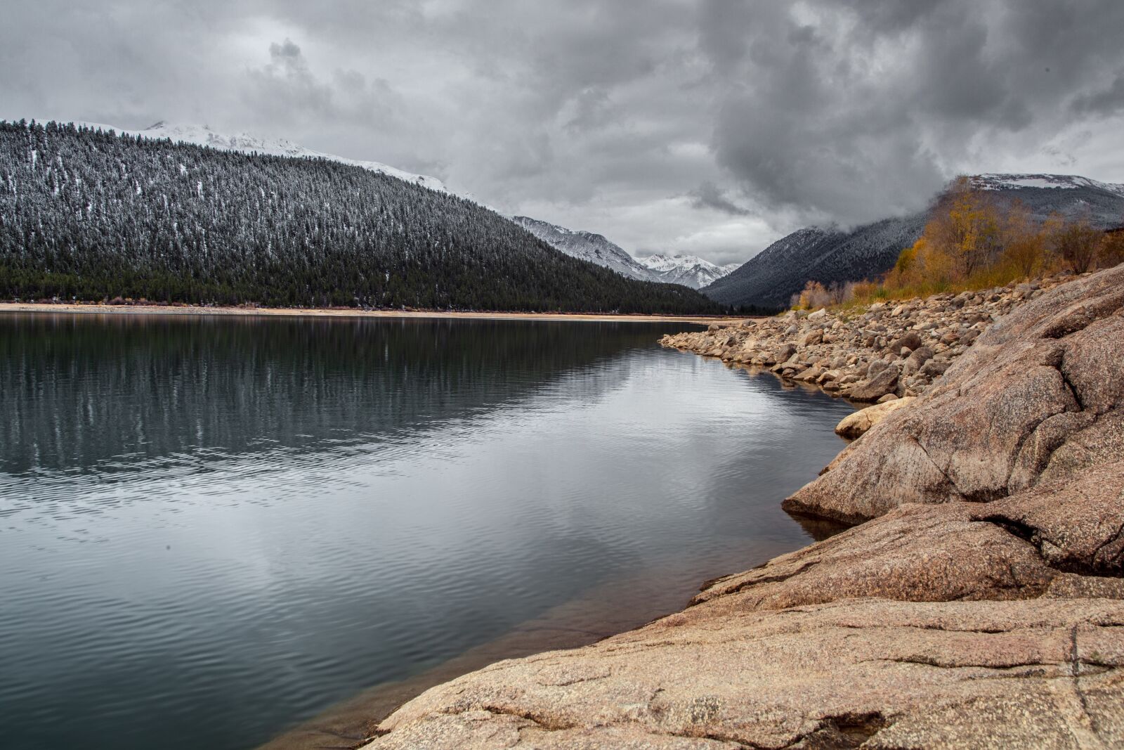 EF28-70mm f/2.8L USM sample photo. Lake, mountain, colorado photography