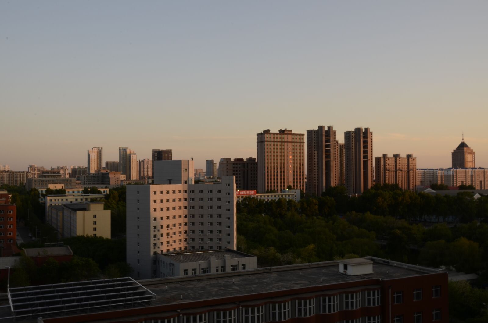 Nikon D7000 sample photo. Dawn, cityscape, skyline photography