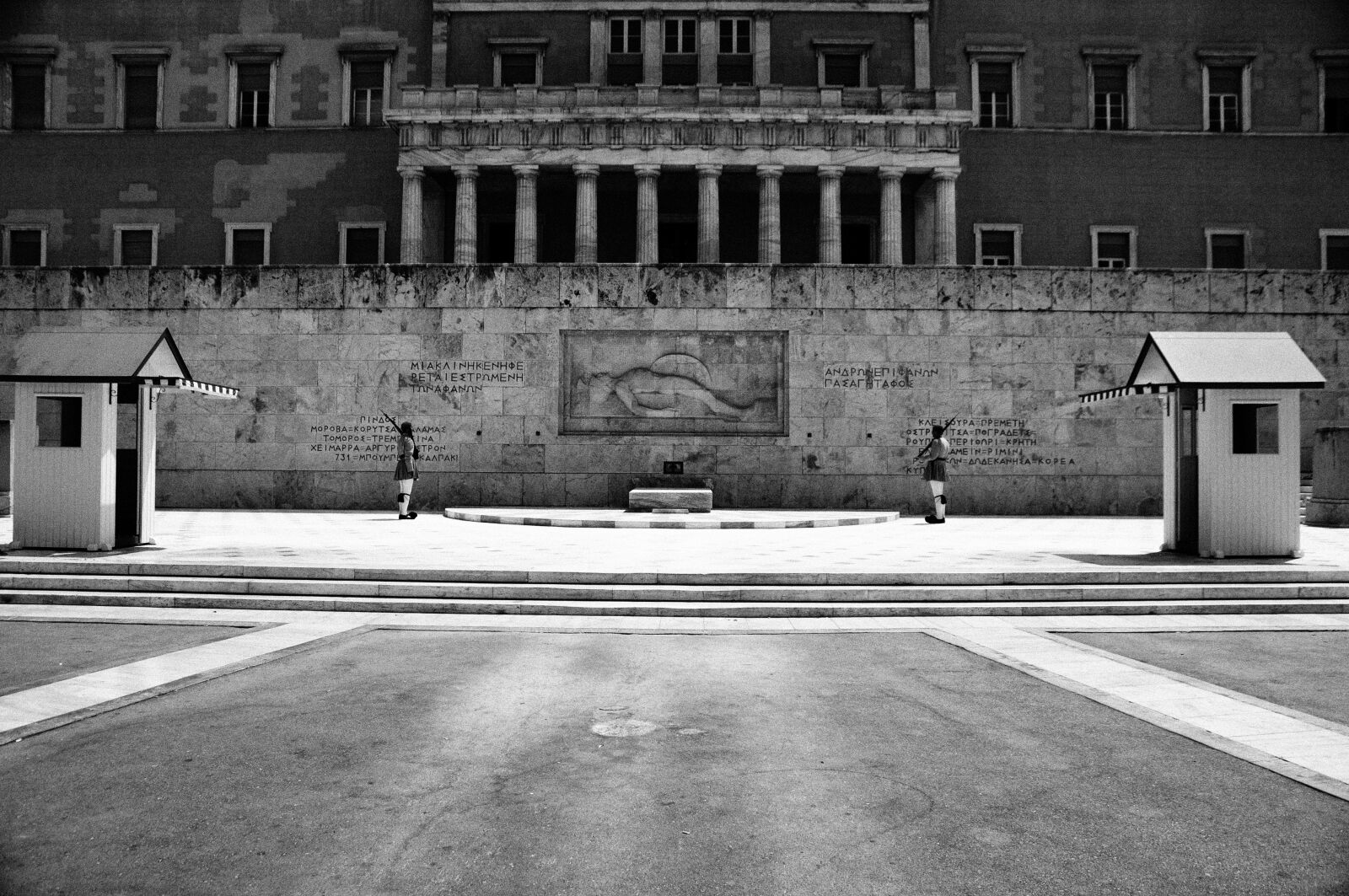 Nikon D300 sample photo. Syntagma, black and white photography