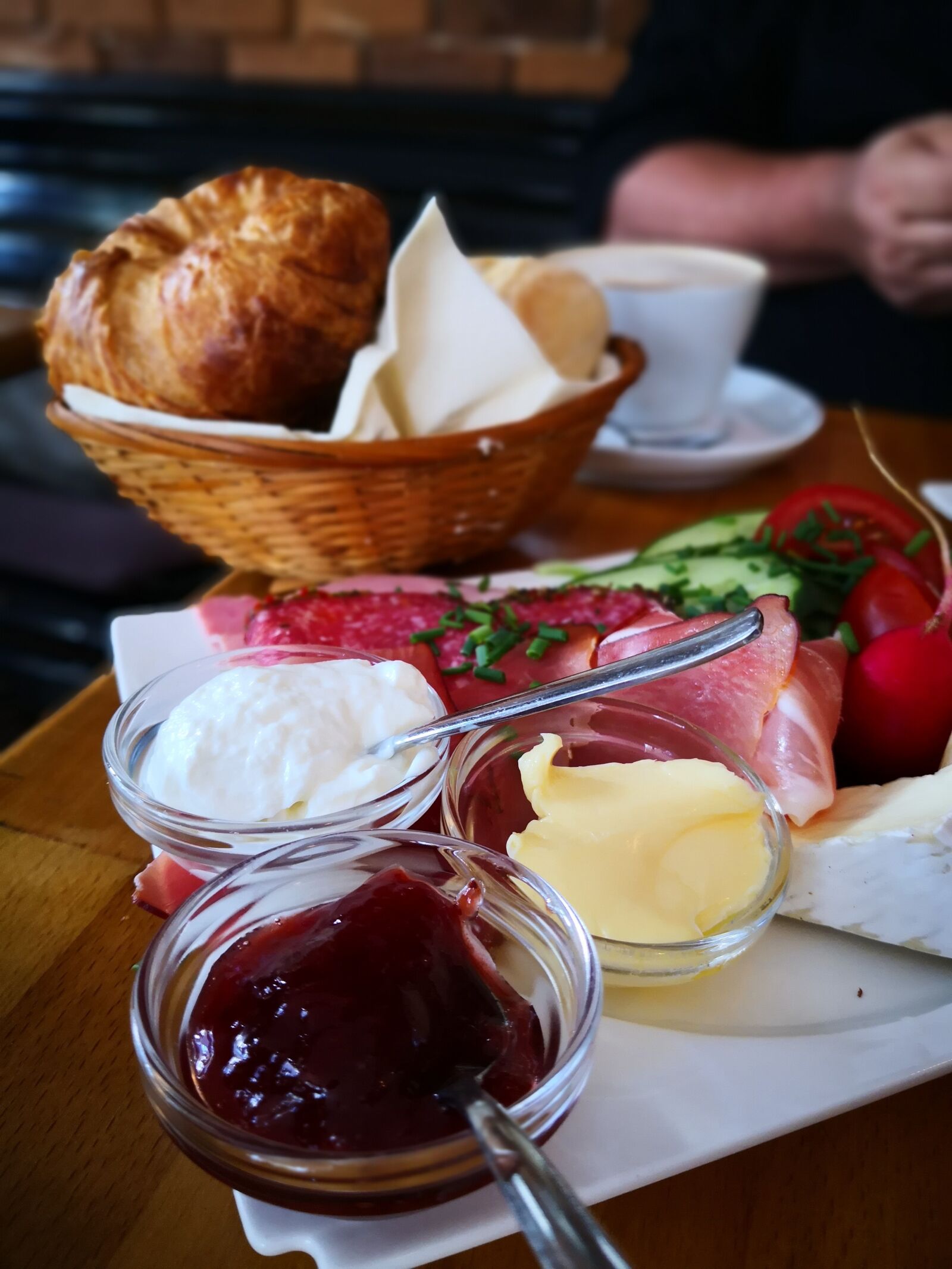 HUAWEI Mate 10 Pro sample photo. Breakfast, eat, dine photography