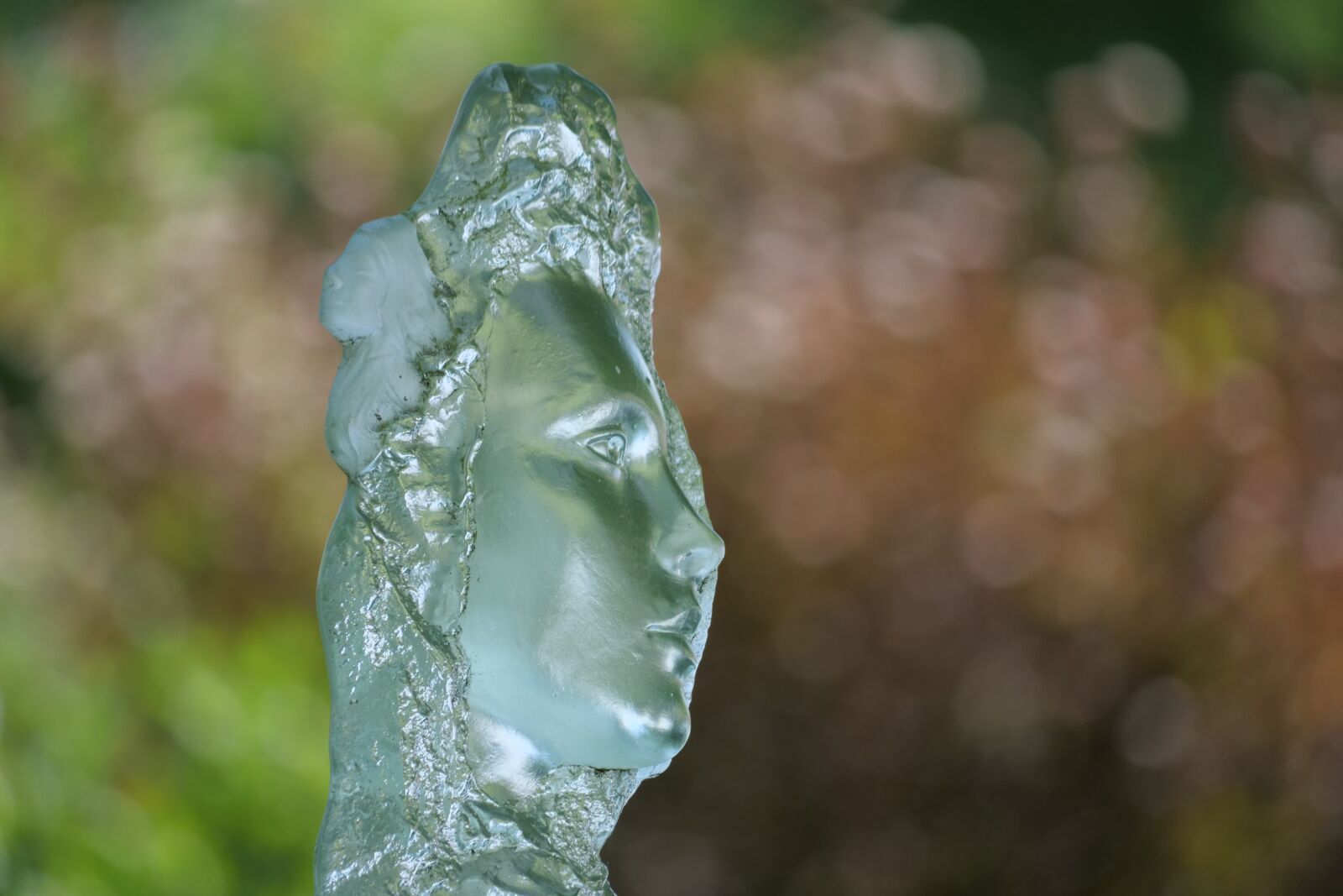 Panasonic Lumix DC-G9 sample photo. Glass, glass sculpture, art photography