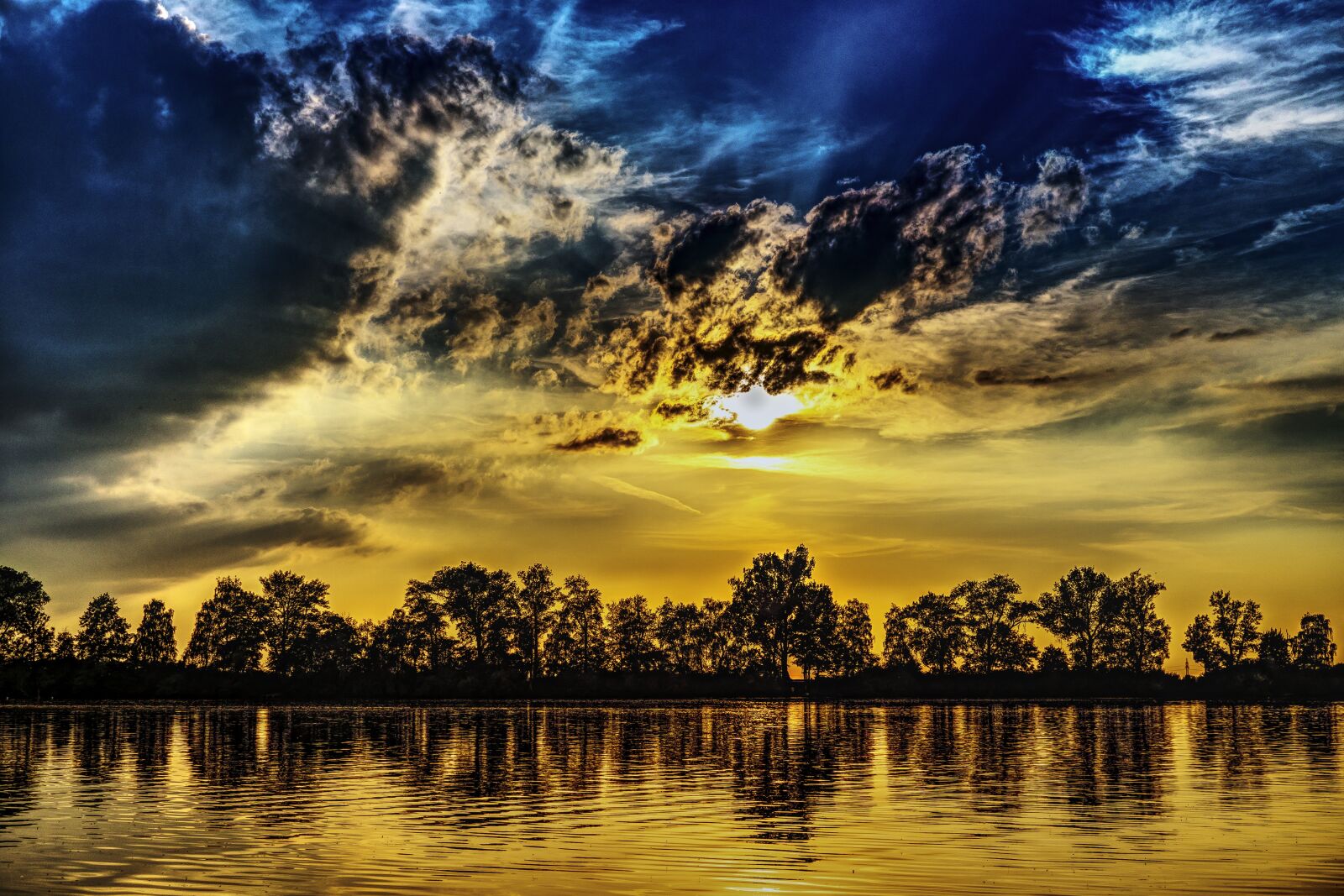 Sony a6300 sample photo. Sunset, lake, mirroring photography