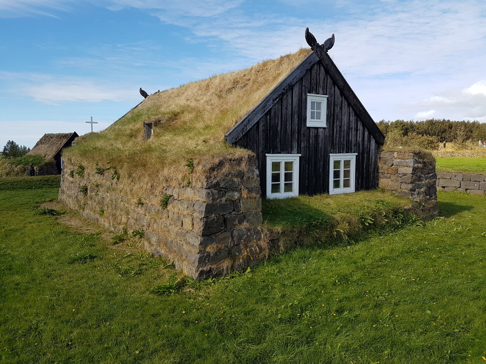 Samsung Galaxy S7 sample photo. Turf church, reykjavik, iceland photography