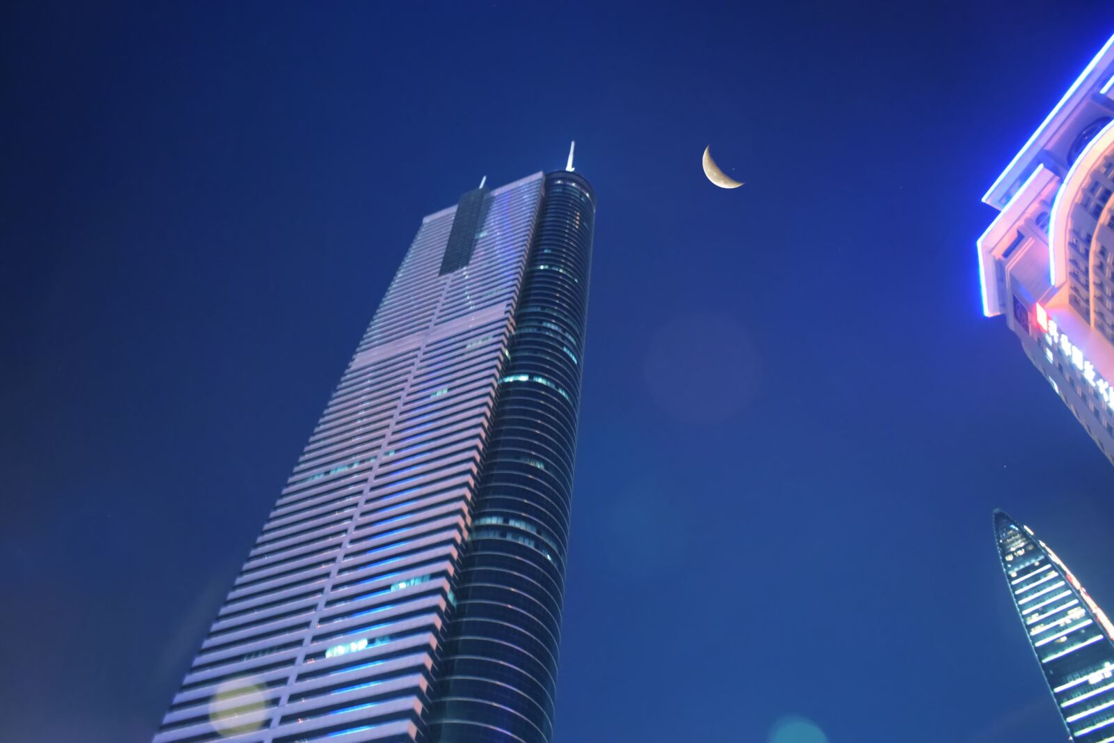 Nikon D3300 sample photo. Night, building, shenzhen photography