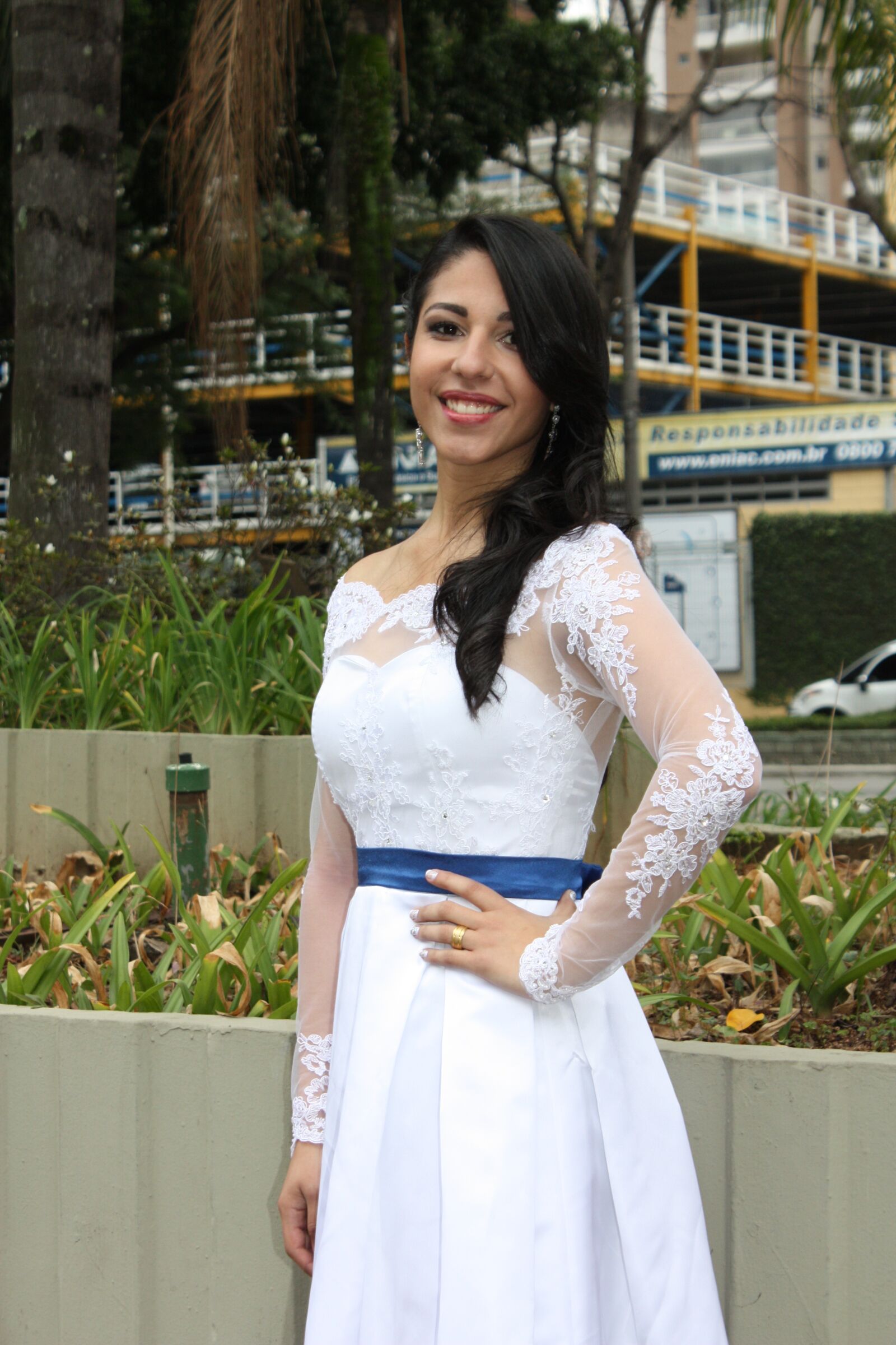 Canon EOS 450D (EOS Rebel XSi / EOS Kiss X2) sample photo. Model, beautiful bride, perfection photography