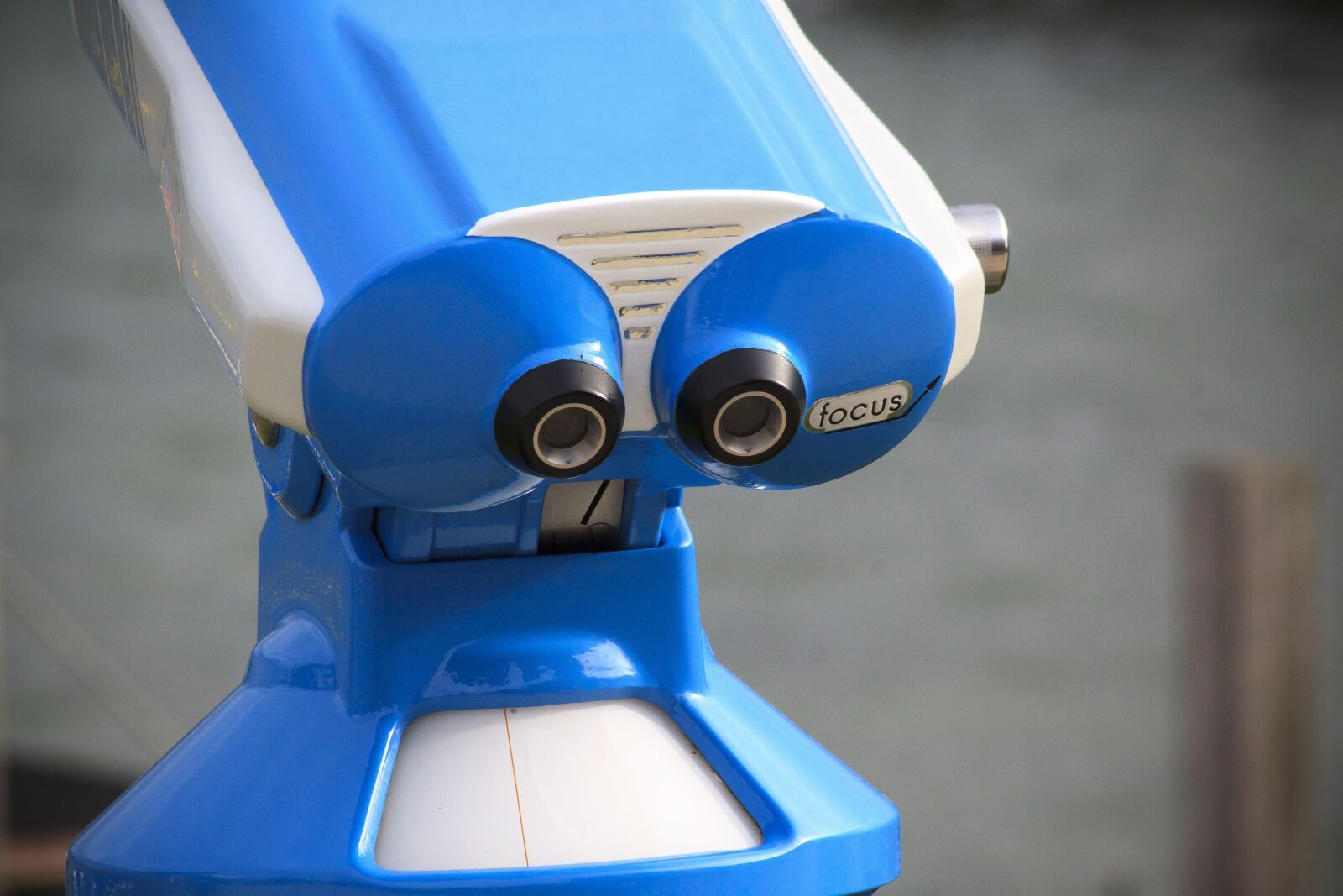 Canon EOS 50D sample photo. Binoculars, focus, chiemsee photography
