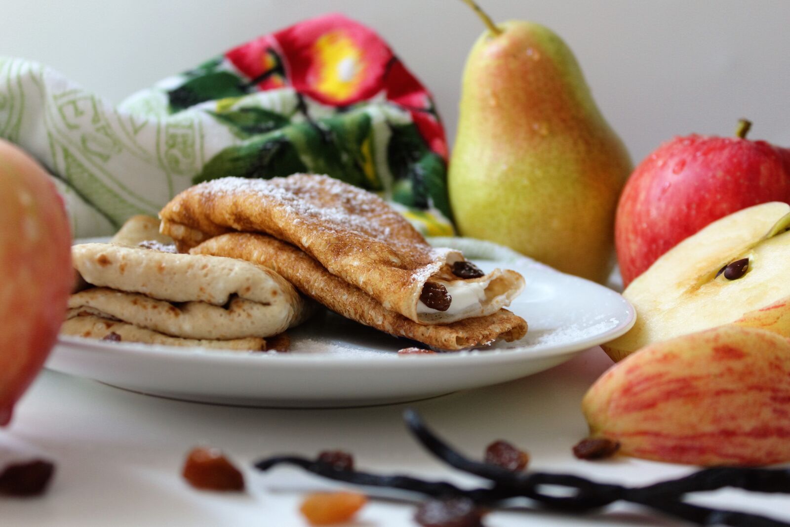 Canon EOS 1300D (EOS Rebel T6 / EOS Kiss X80) sample photo. Pancakes, pancake, sweet food photography