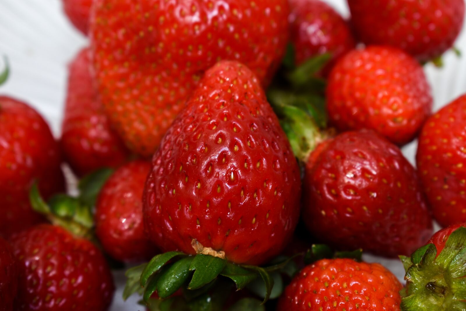 Nikon D3400 sample photo. Strawberries, fruit, food photography