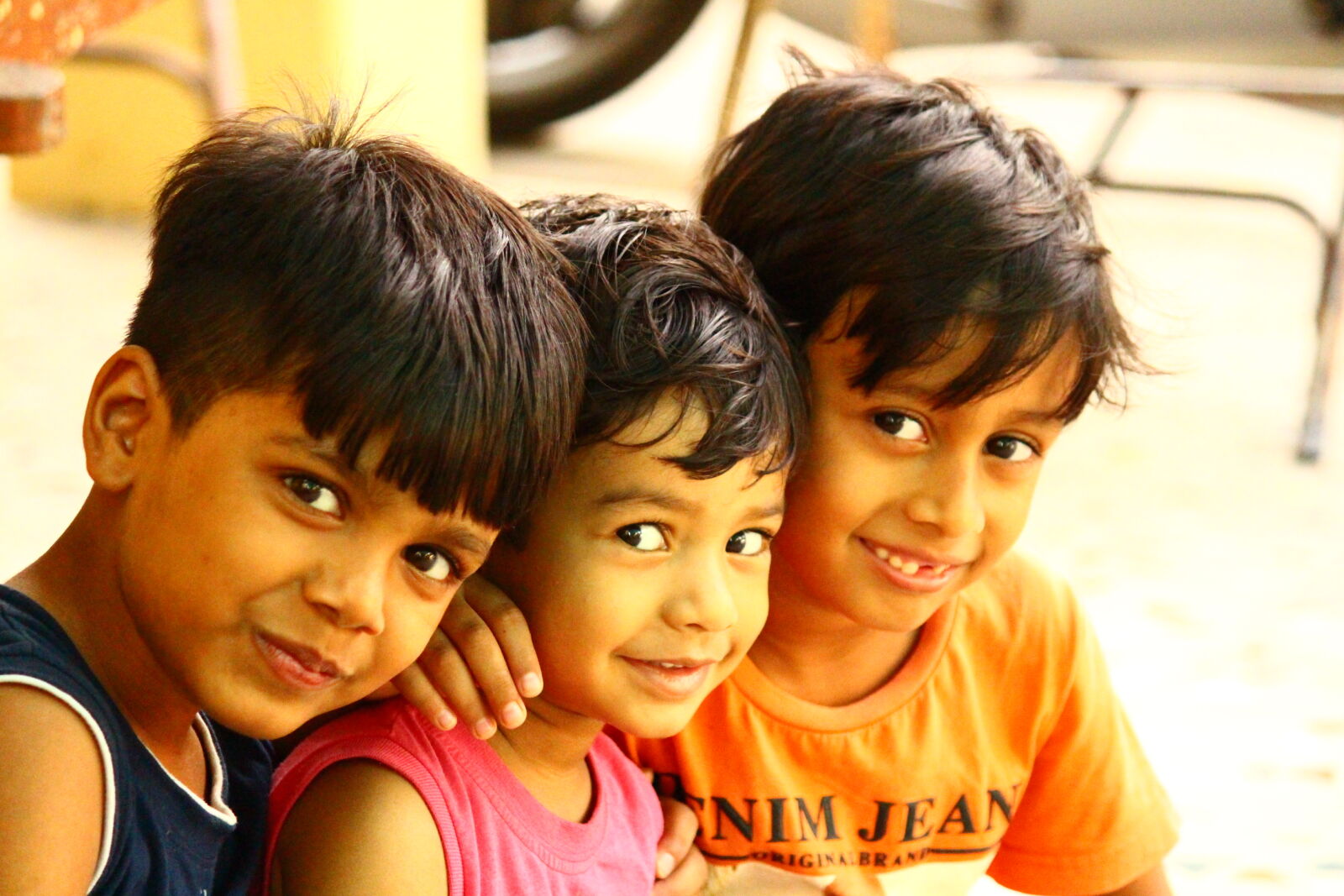 Canon EOS 700D (EOS Rebel T5i / EOS Kiss X7i) sample photo. Friendship, people photography