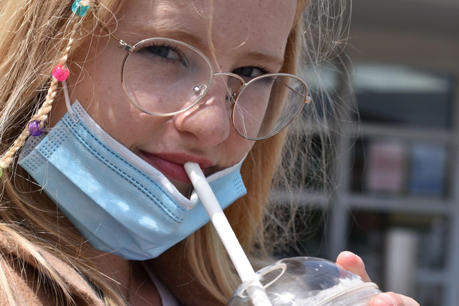 Nikon D3500 sample photo. Youth, girl, glasses photography