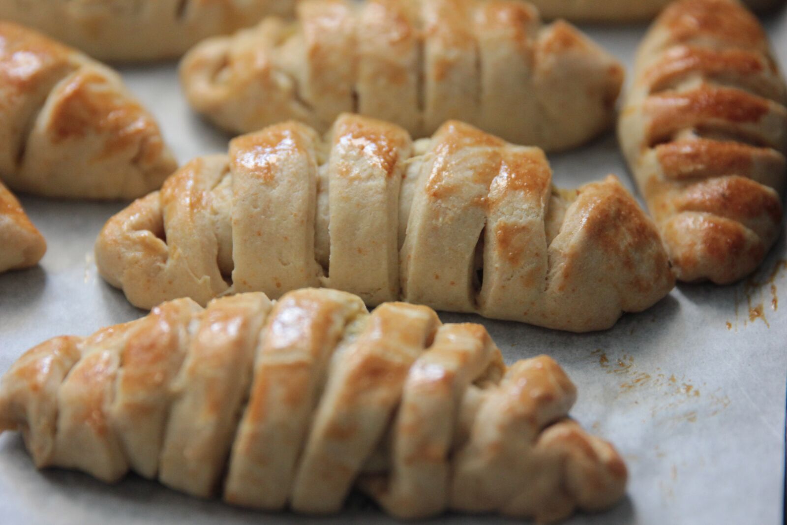 Canon EOS 550D (EOS Rebel T2i / EOS Kiss X4) sample photo. Pastry, hot, food photography