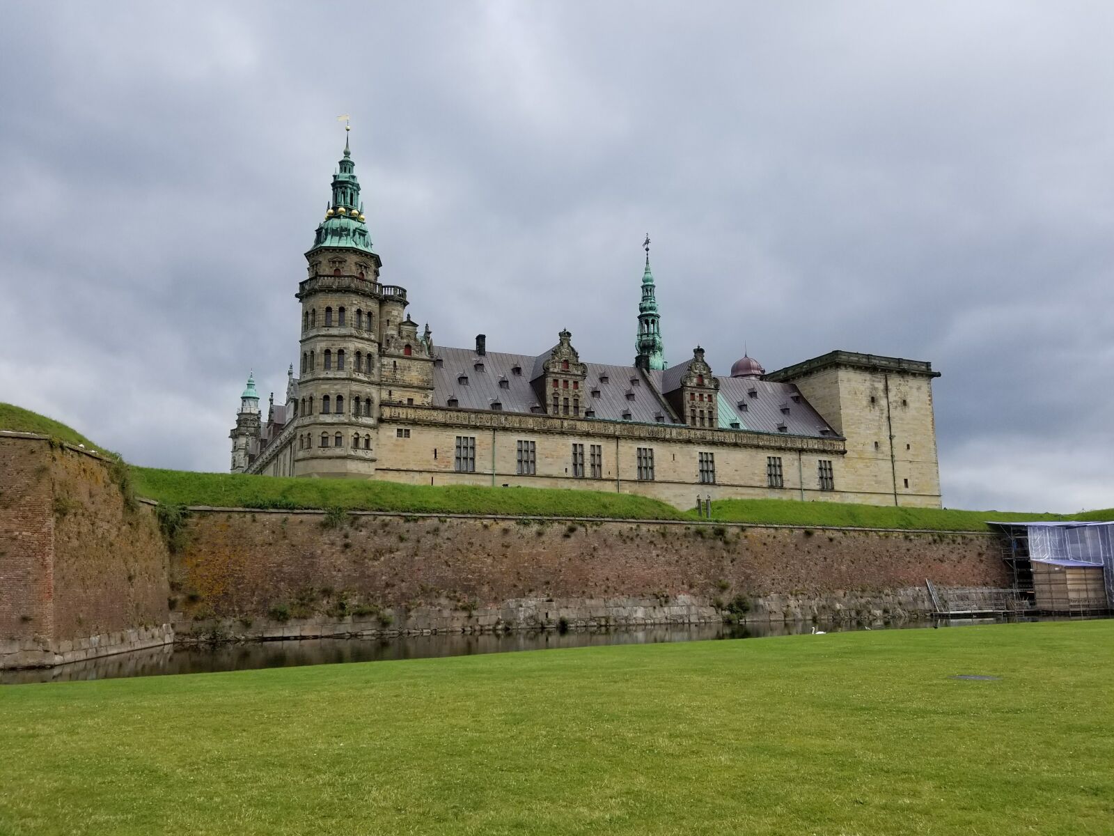 Samsung Galaxy S8 sample photo. Denmark, castle, history photography