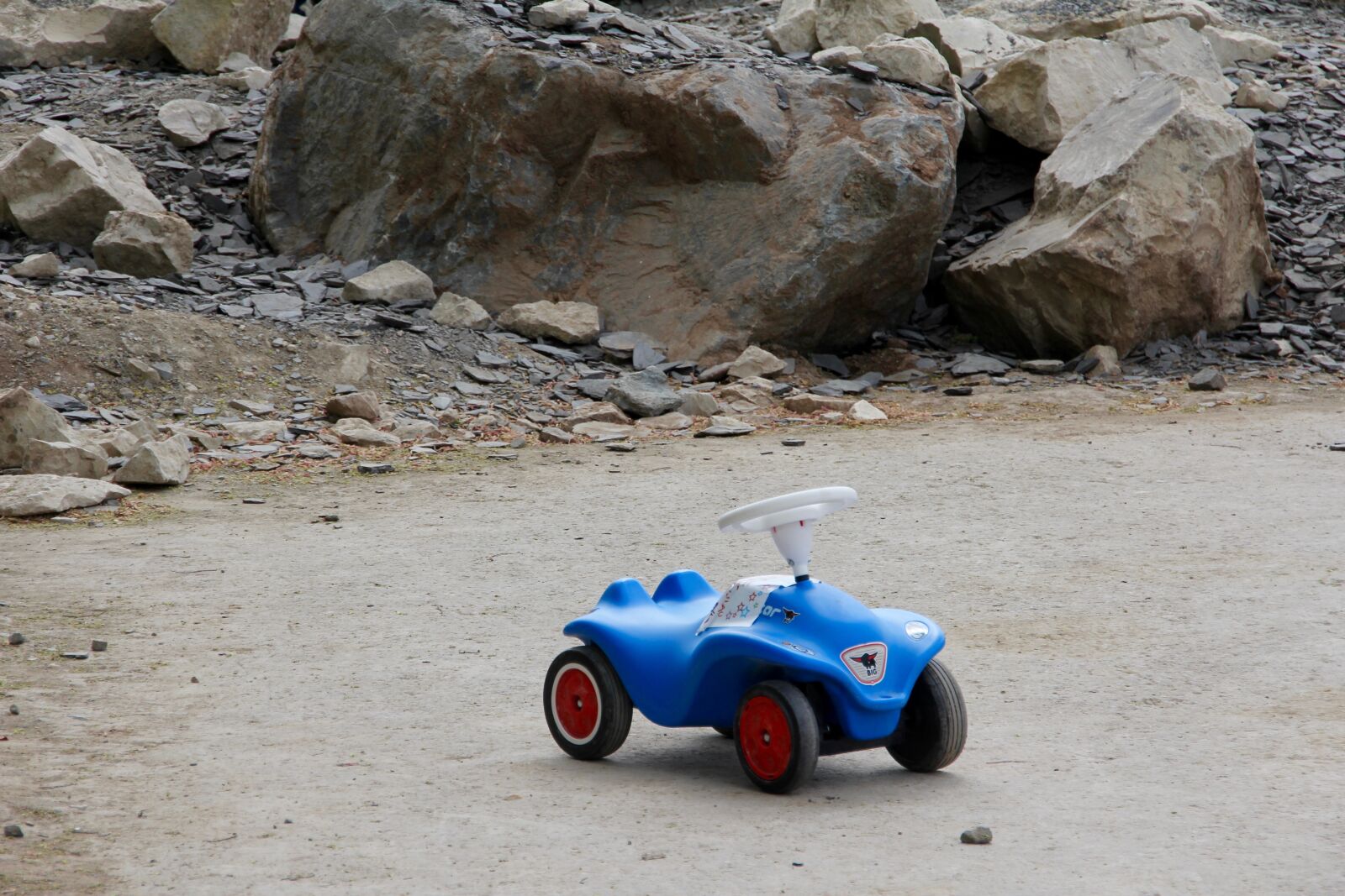 Canon EOS 60D sample photo. Auto, buggy, kids buggy photography