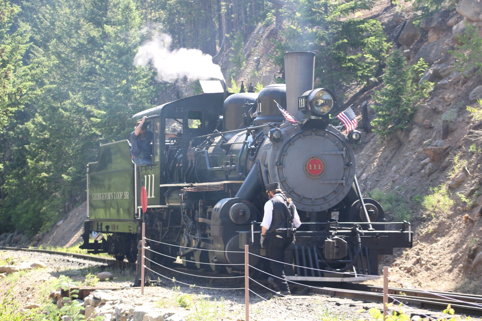 Canon EOS 1300D (EOS Rebel T6 / EOS Kiss X80) sample photo. Railroad, colorado georgetown loop photography