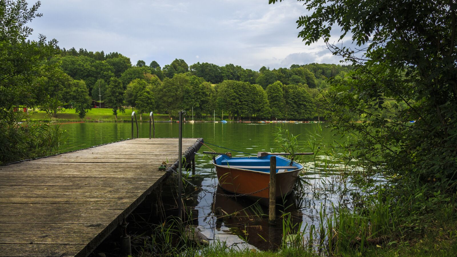 Canon EOS 650D (EOS Rebel T4i / EOS Kiss X6i) sample photo. Boat, web, rowing boat photography
