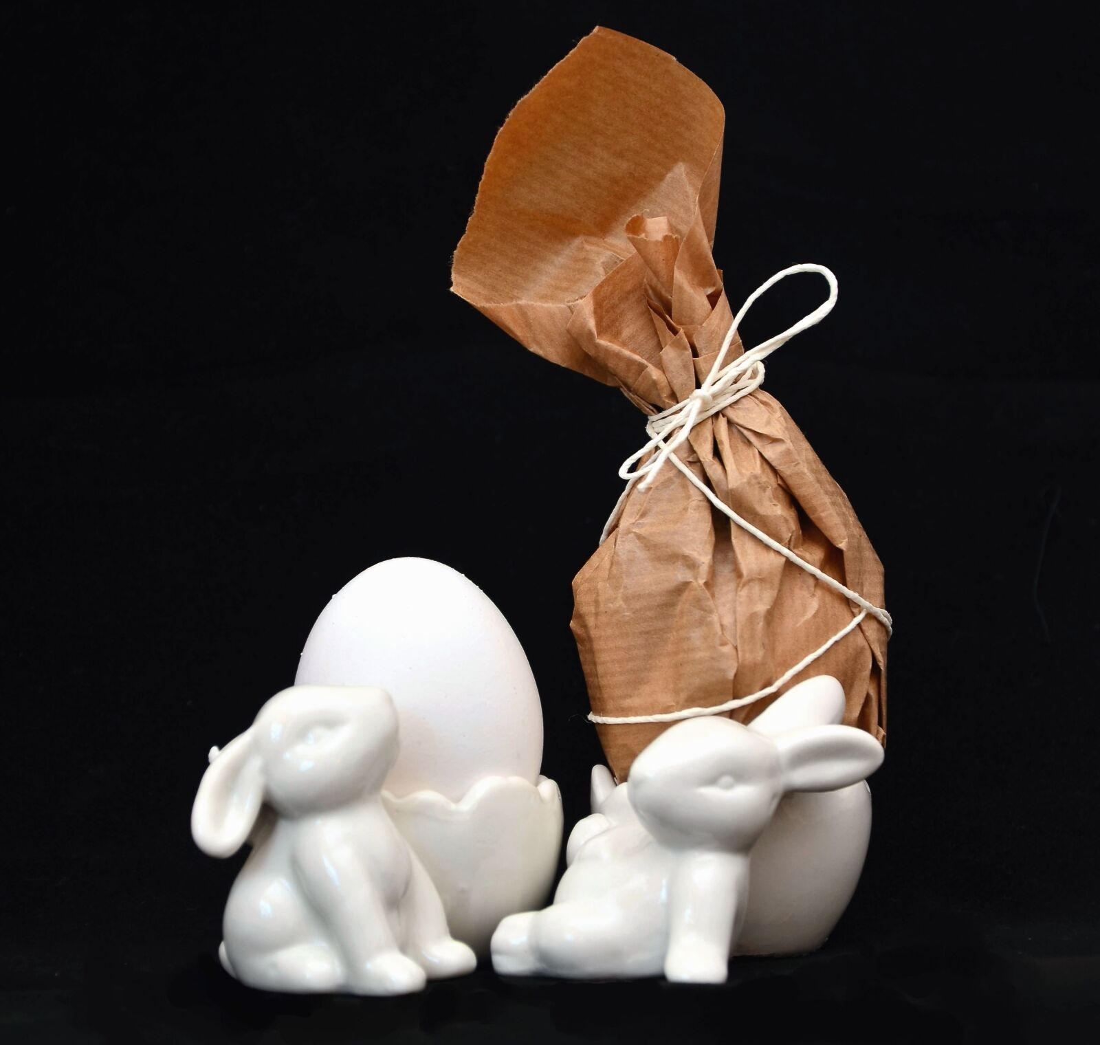Nikon D5100 sample photo. Soap, figures, rabbit, rope photography