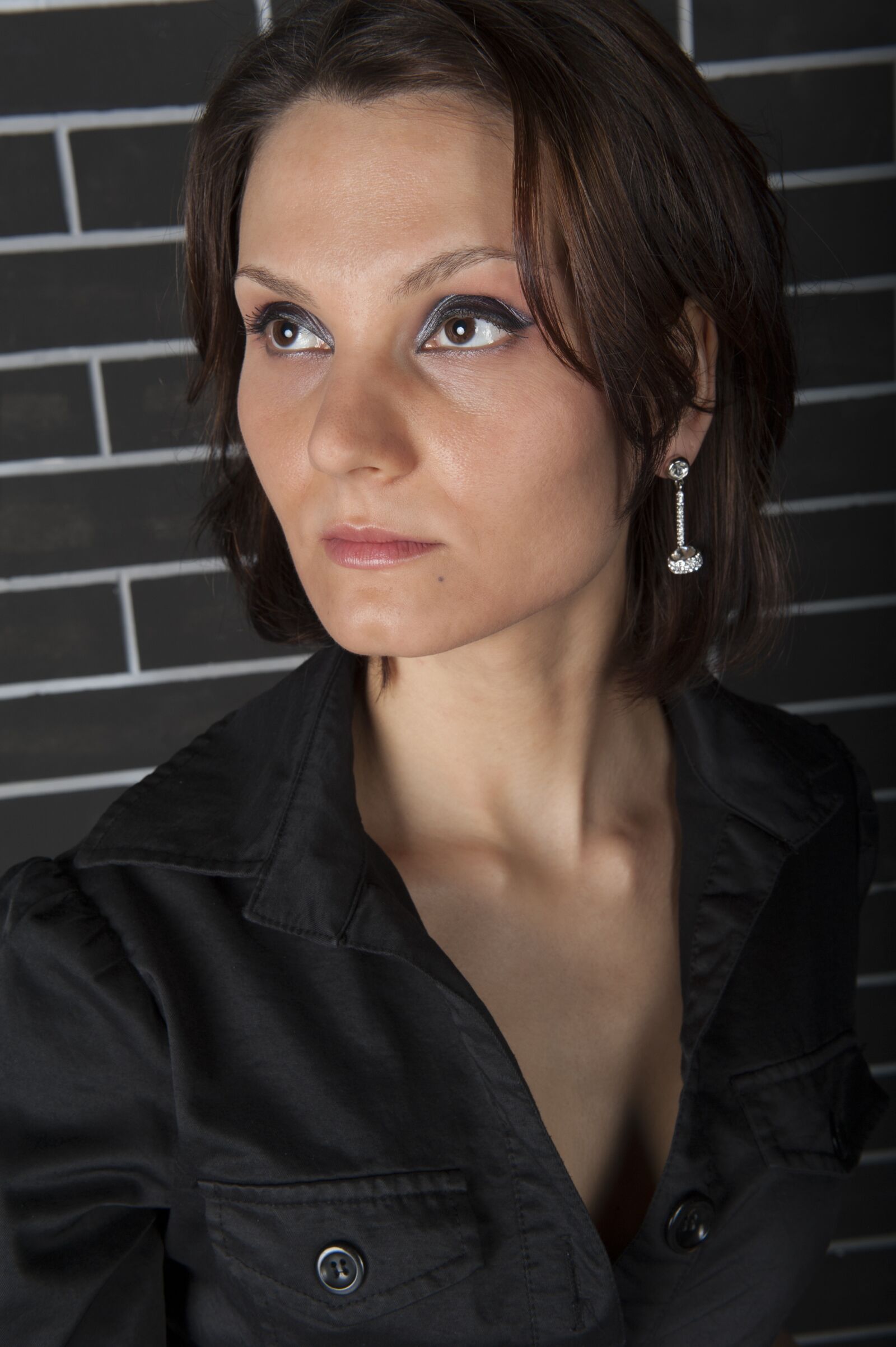 Nikon D700 sample photo. Portrait, woman, serious photography