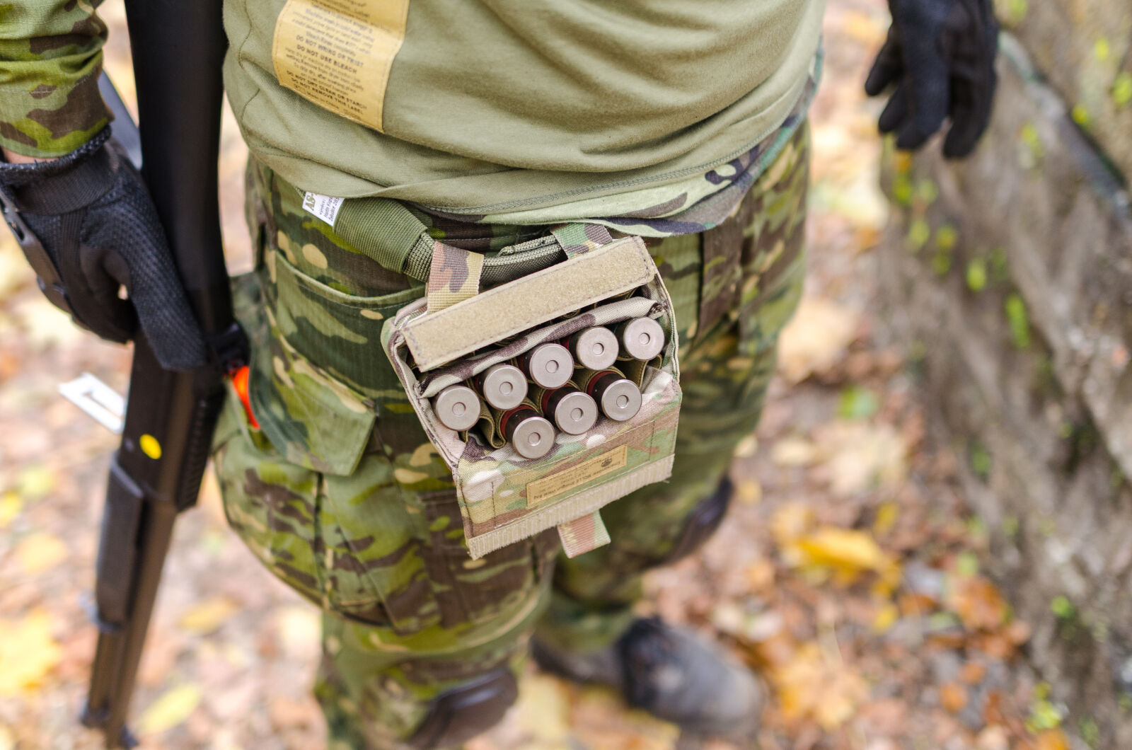 Nikon D5100 sample photo. Person, in, green, camouflage photography