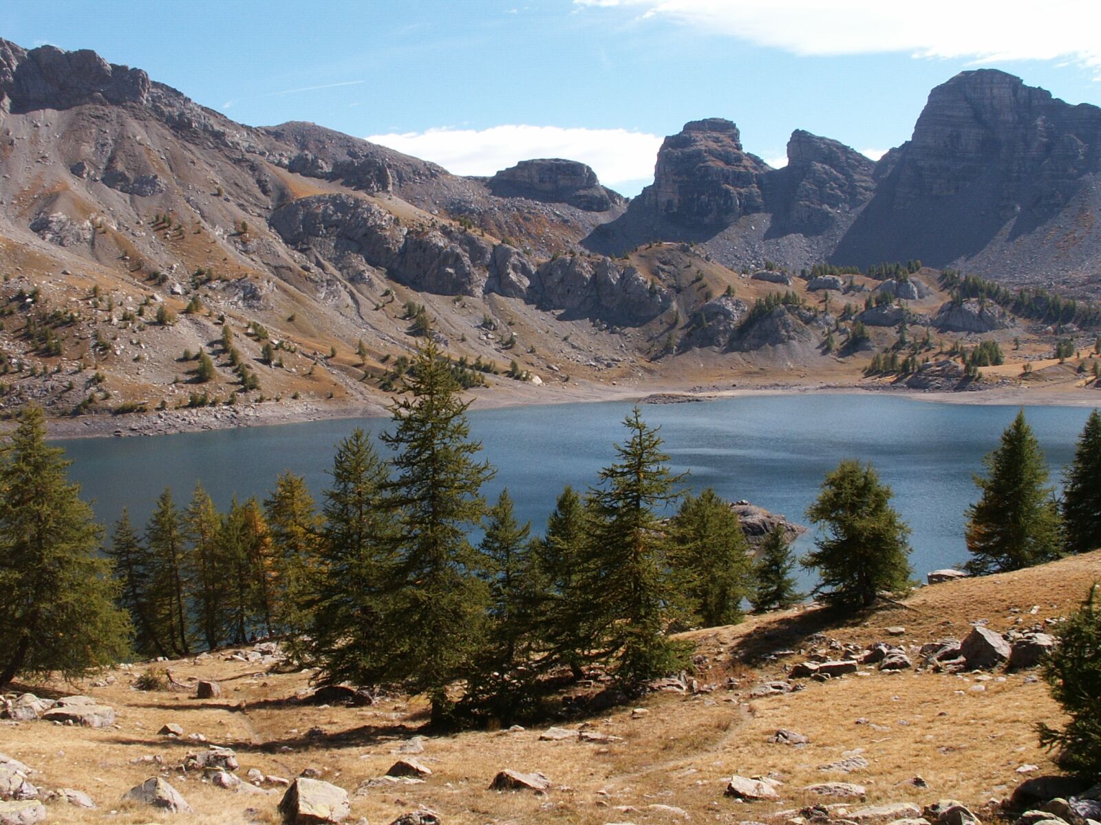 KONICA MINOLTA DiMAGE Z3 sample photo. Lake, mountain, france photography