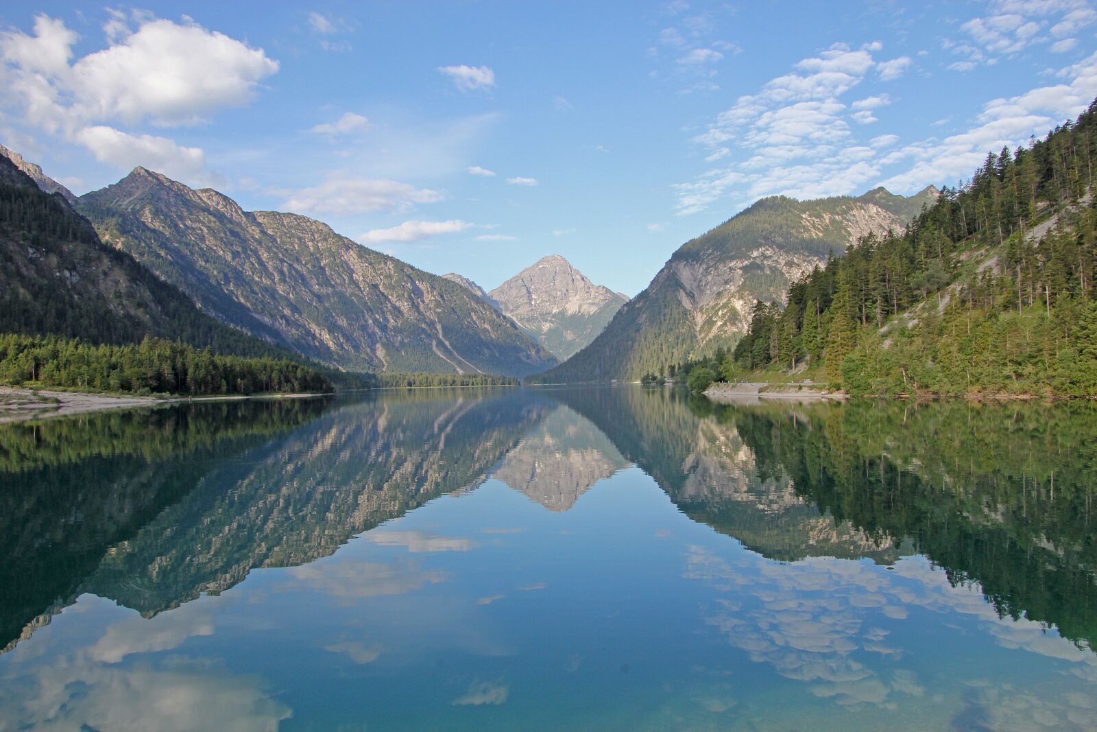 Canon EOS 60D + Tamron 16-300mm F3.5-6.3 Di II VC PZD Macro sample photo. Plansee, austria, mountains photography