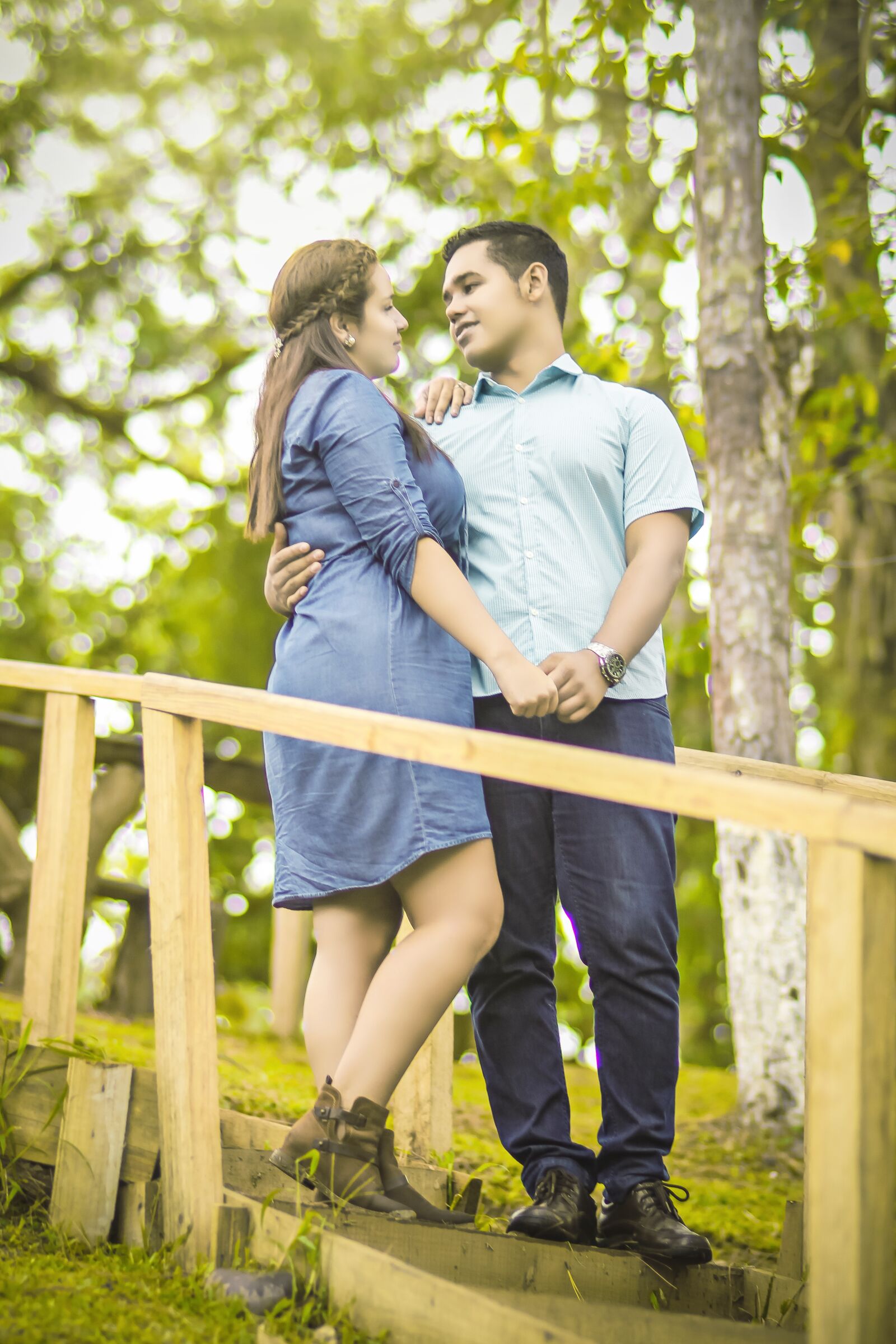 Canon YN85mm f/1.8 DCM sample photo. Couple, love, romance photography