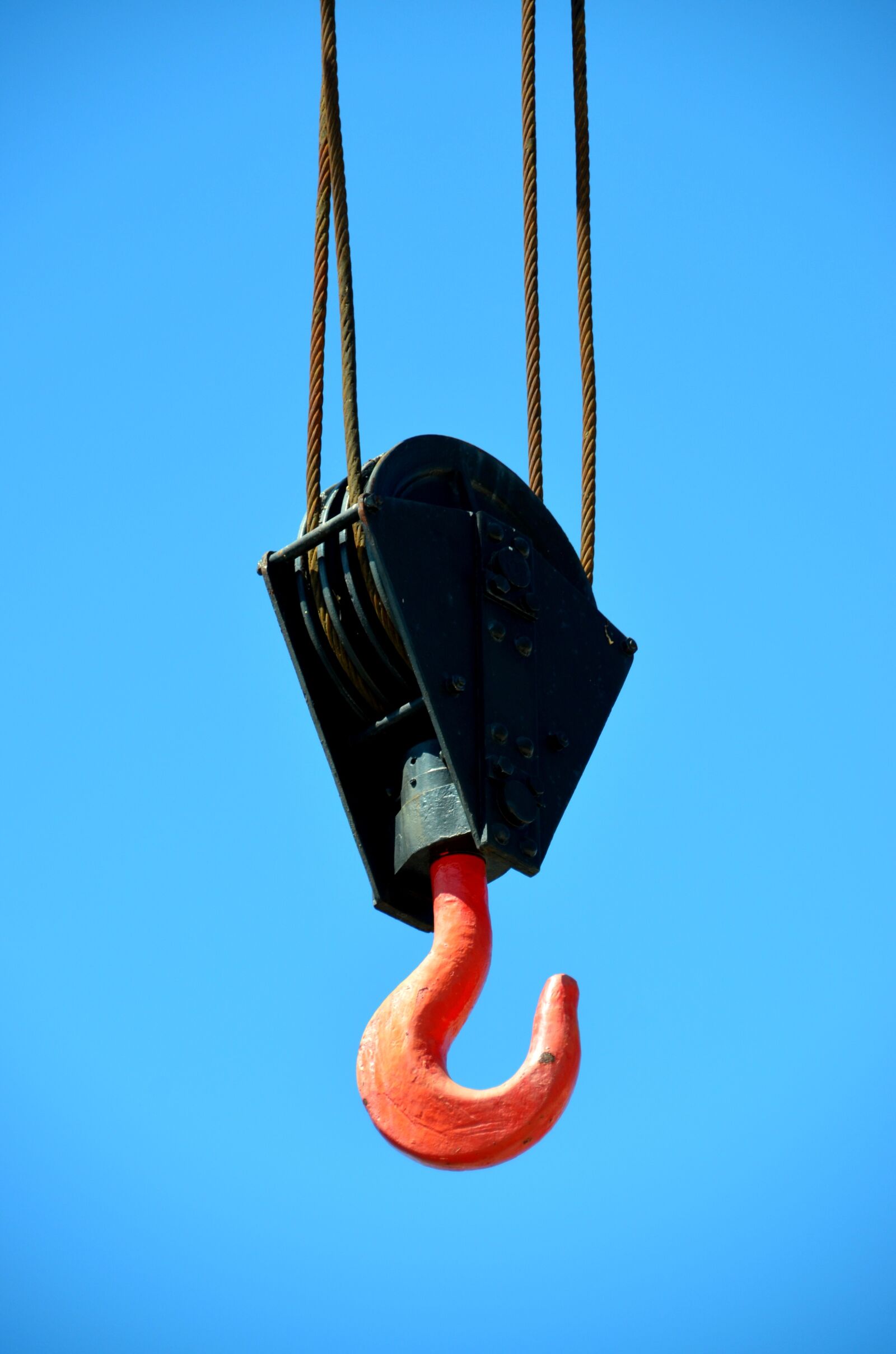 Nikon D5100 sample photo. Crane, hook, cargo transport photography