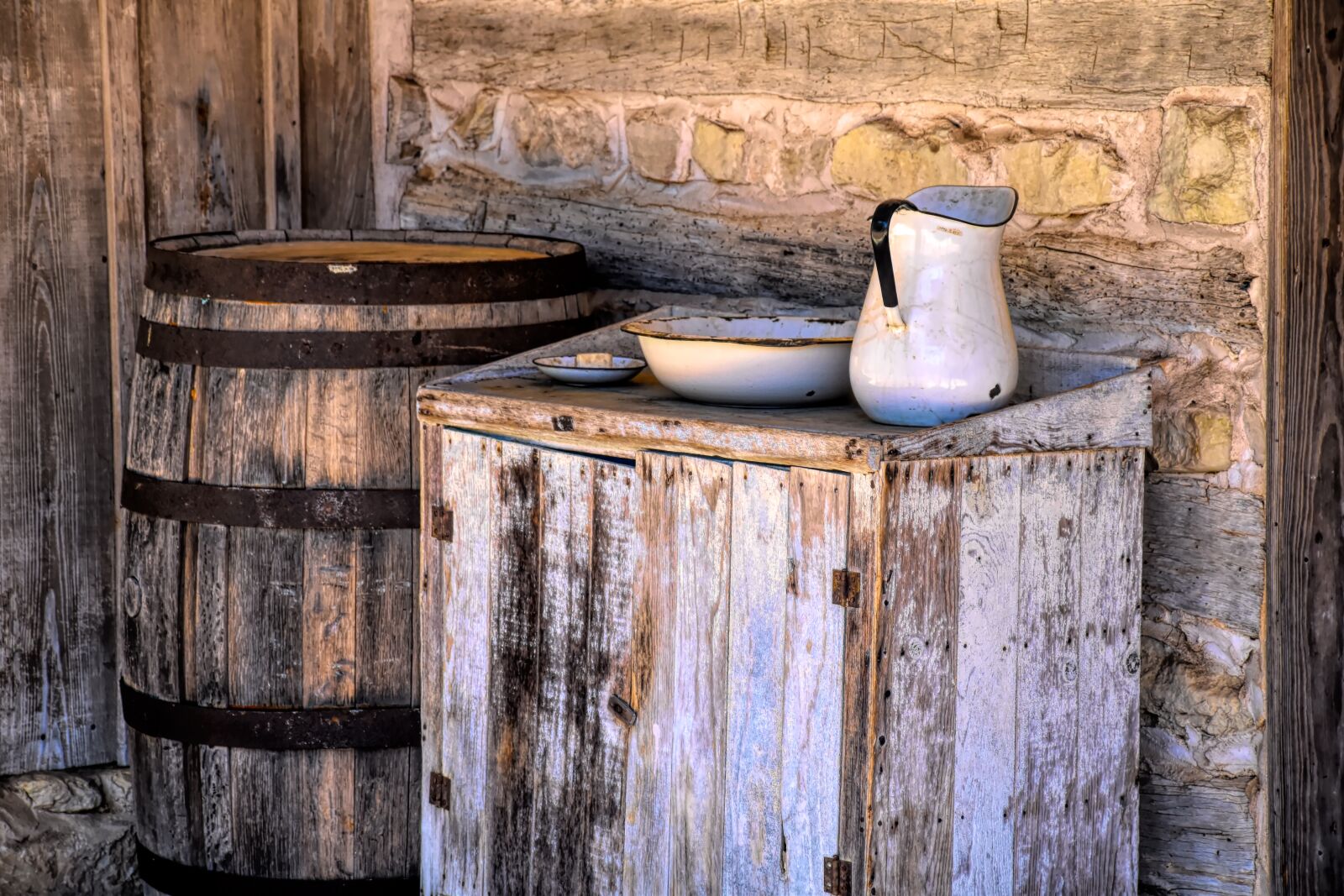 Nikon D5500 sample photo. Wash basin and picture photography