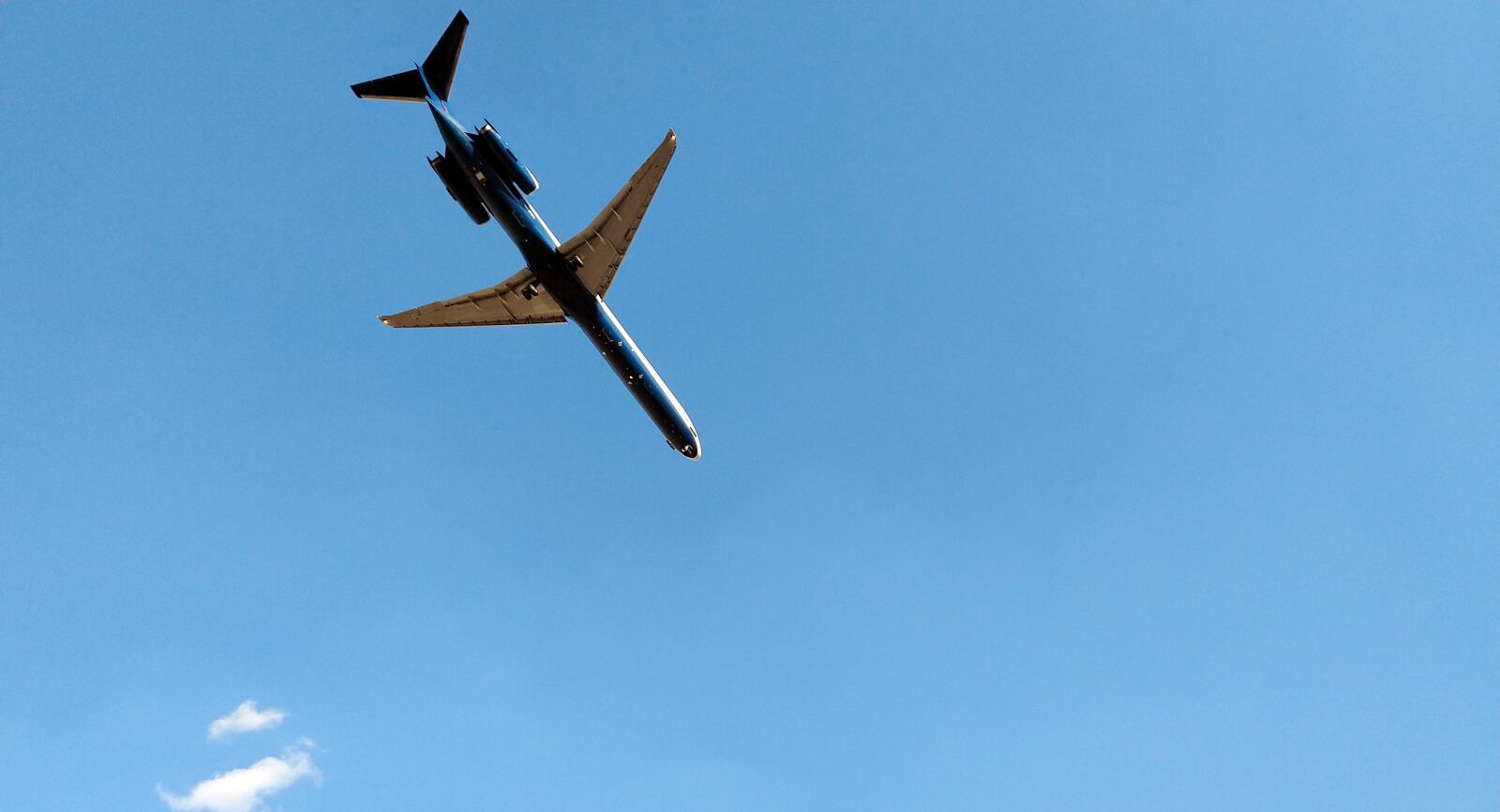 Motorola moto z4 sample photo. Plane, sky, transport photography