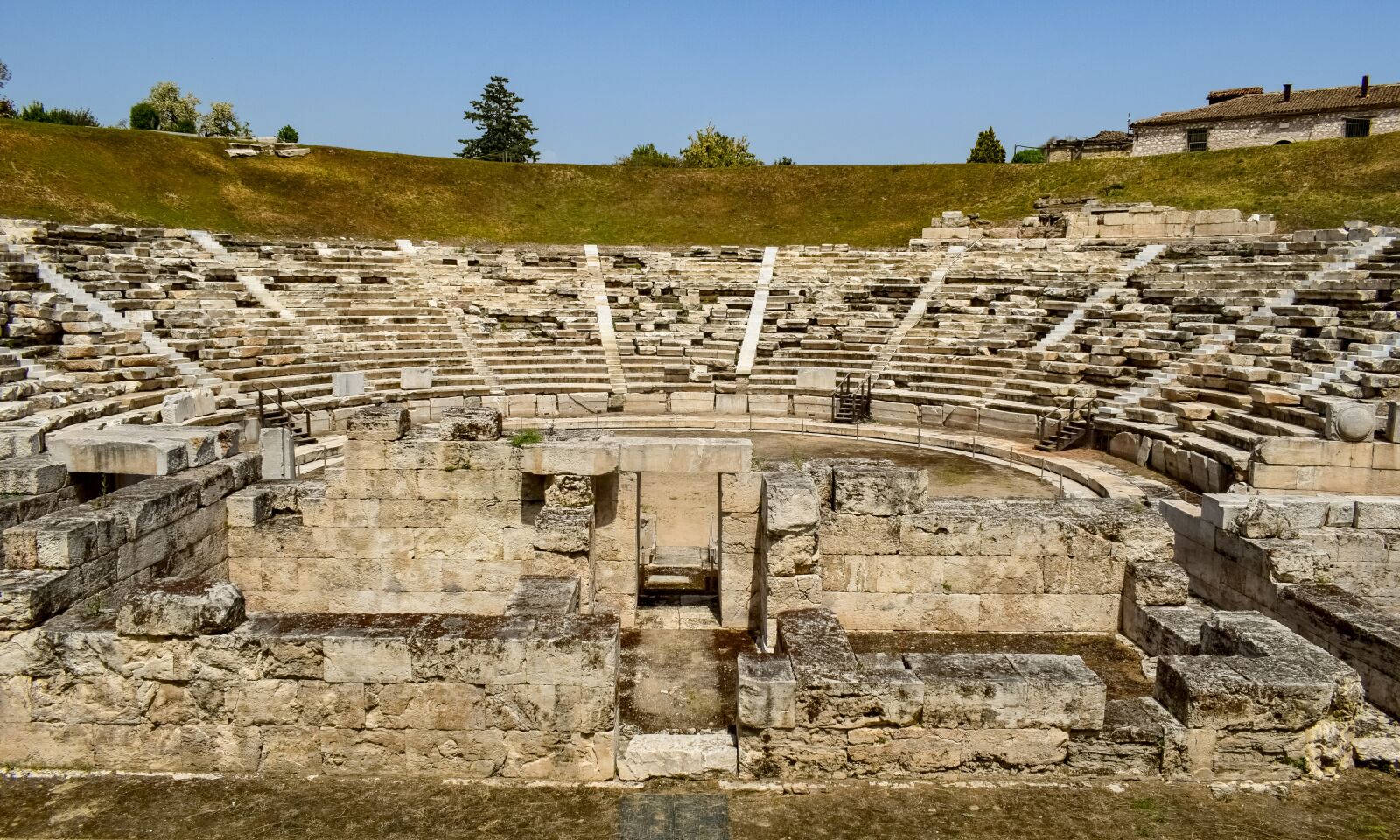 Nikon D3300 sample photo. Greece, larissa, theatre photography