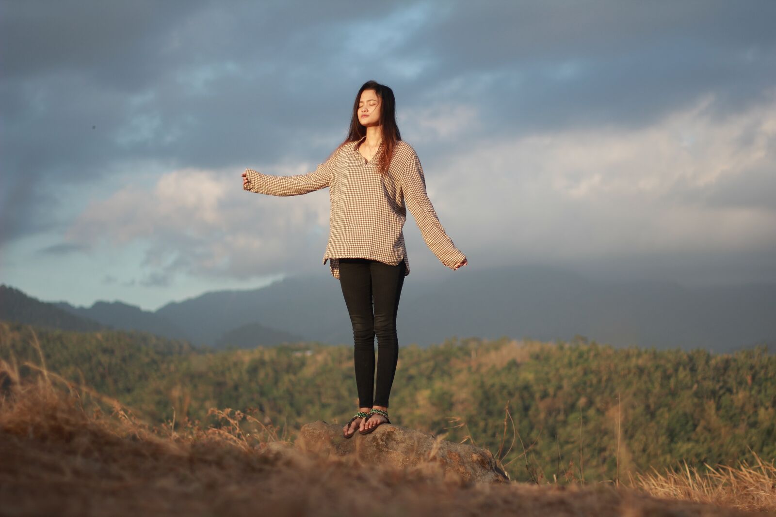 Canon EOS 60D + Canon EF 50mm F1.8 STM sample photo. Nature, ledom, model photography