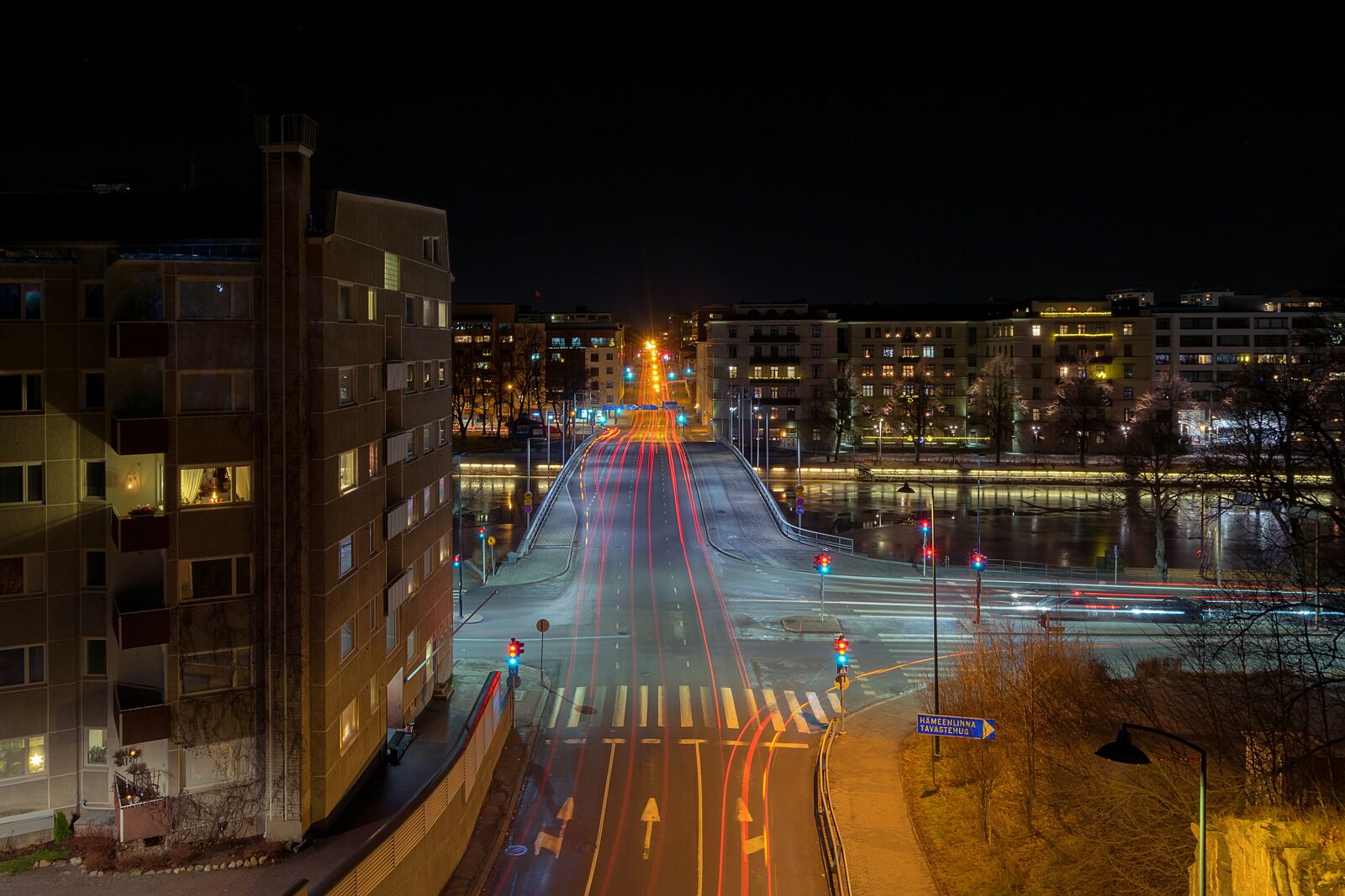 Nikon D3300 sample photo. Traffic, night, city photography